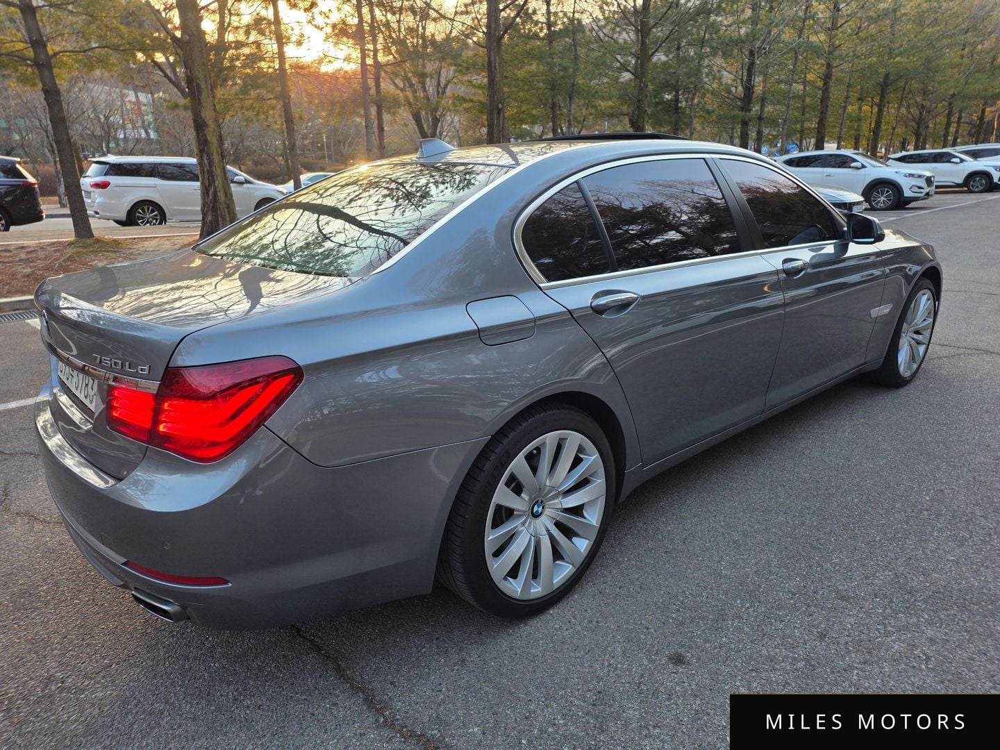 BMW 7 Series (F01) 2015 — миниатюра 2
