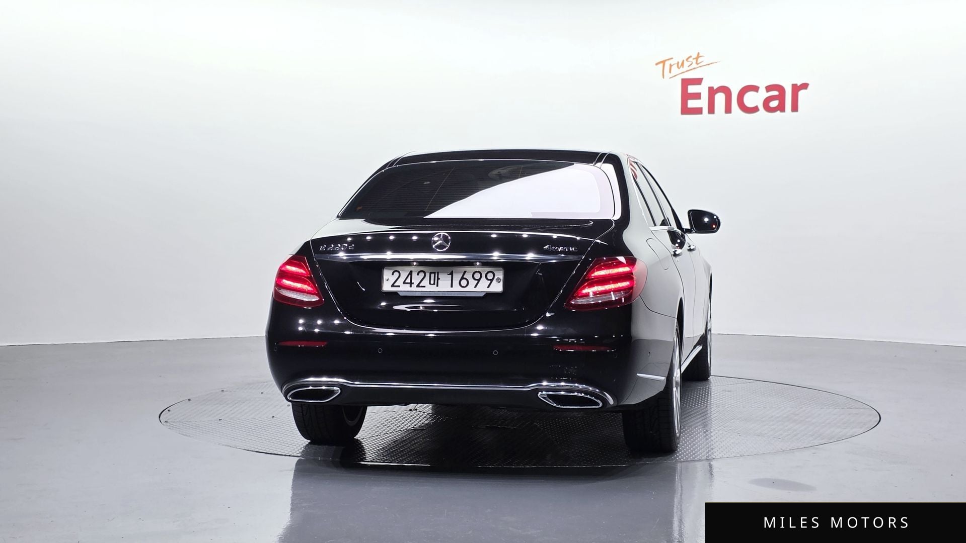 Mercedes-Benz E-Class W213 2018 — миниатюра 4