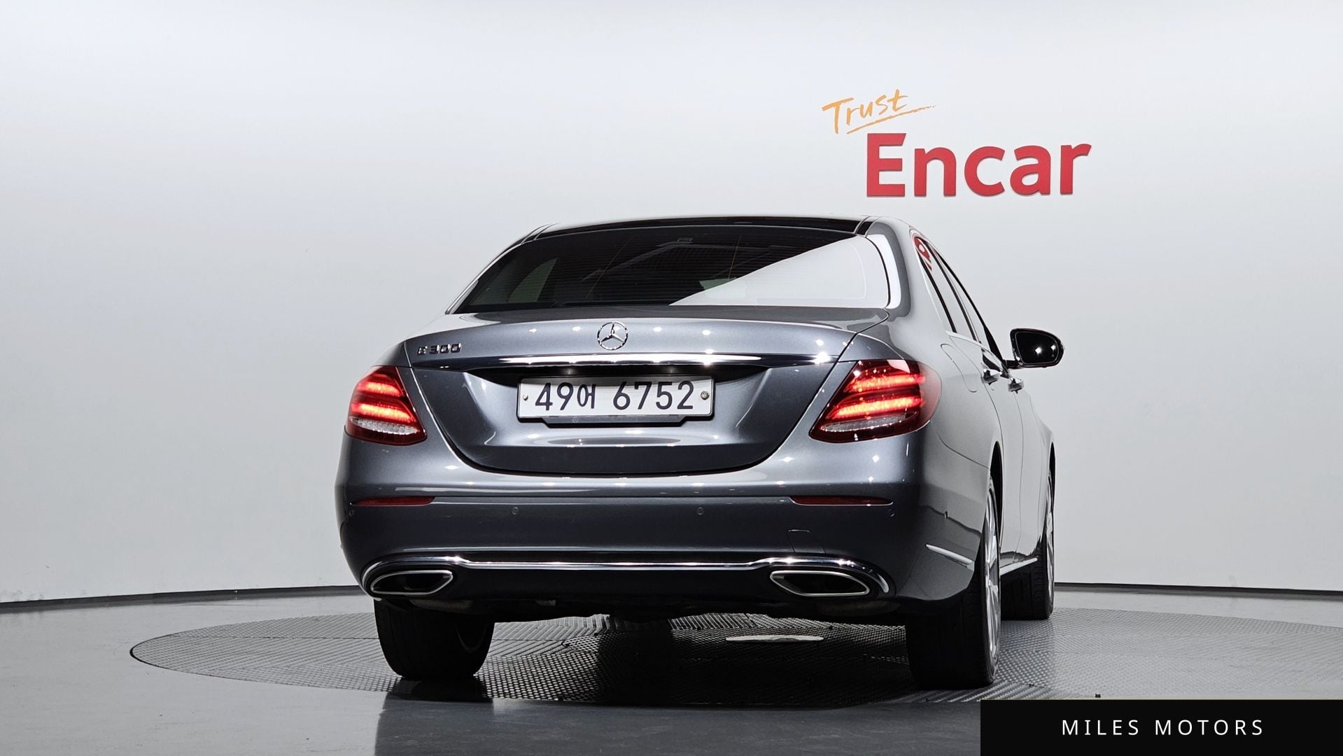 Mercedes-Benz E-Class W213 2017 — миниатюра 4