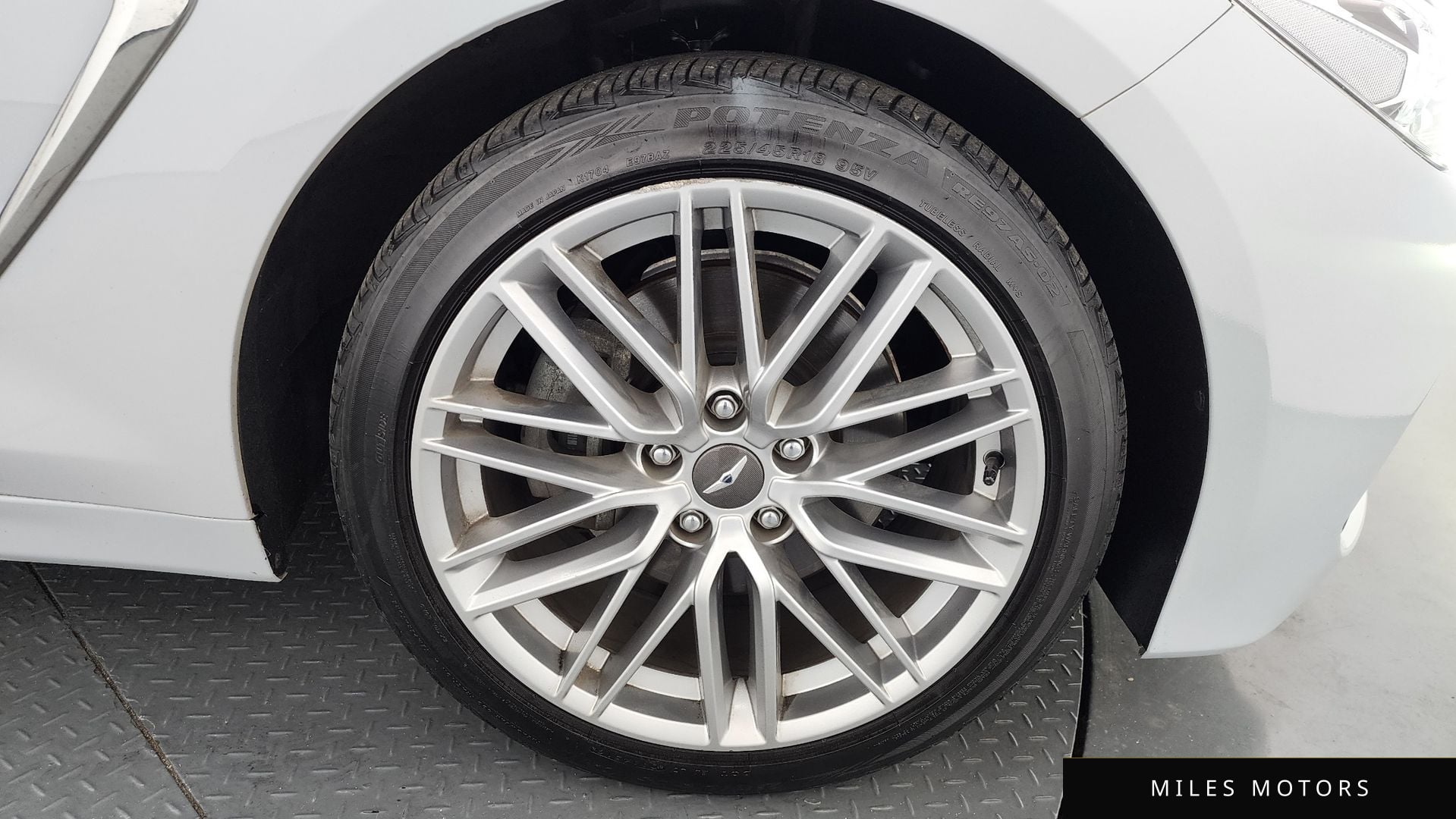 Genesis G70 2020 — миниатюра 7