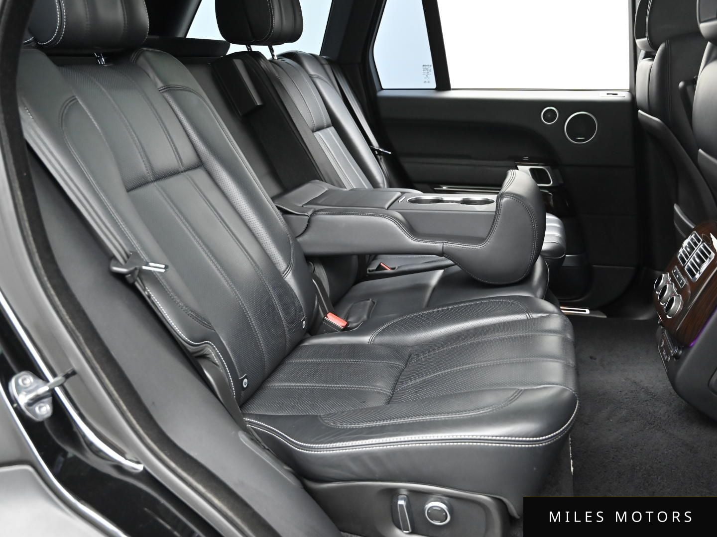 Land Rover Range Rover 2017 — миниатюра 10