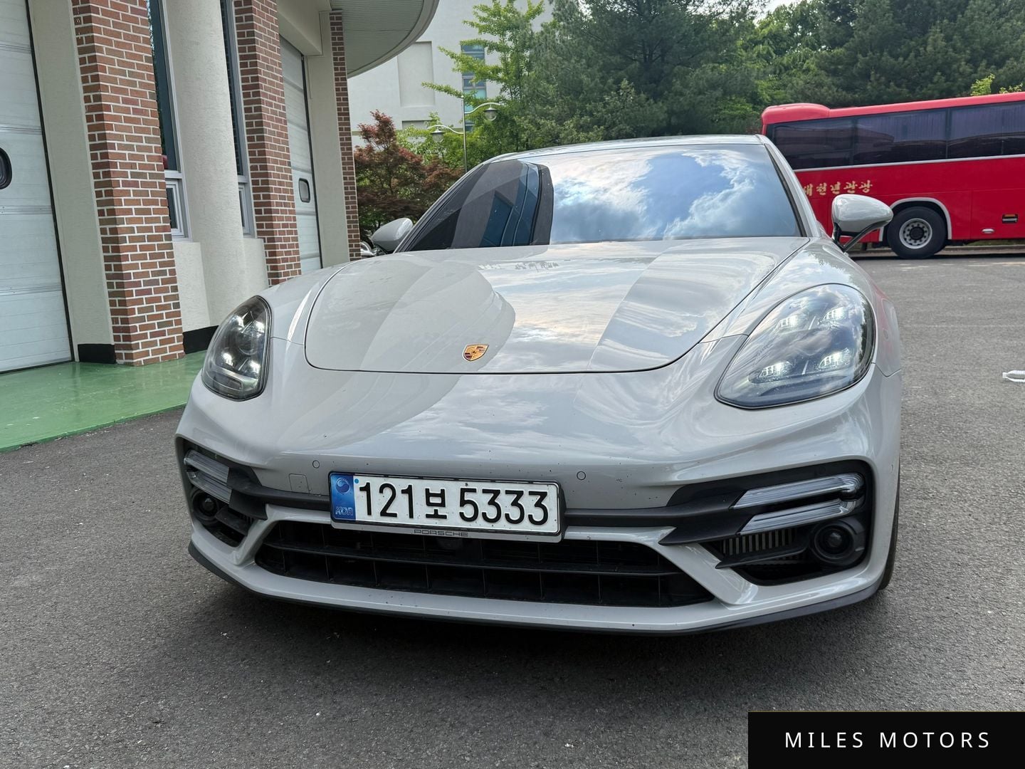 Porsche Panamera 2021 — миниатюра 3