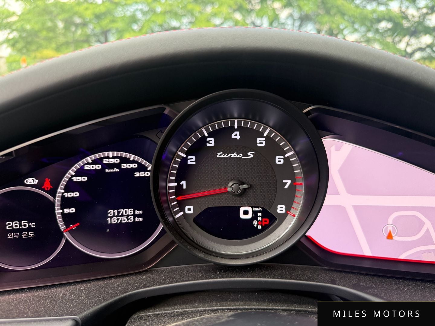Porsche Panamera 2021 — миниатюра 8