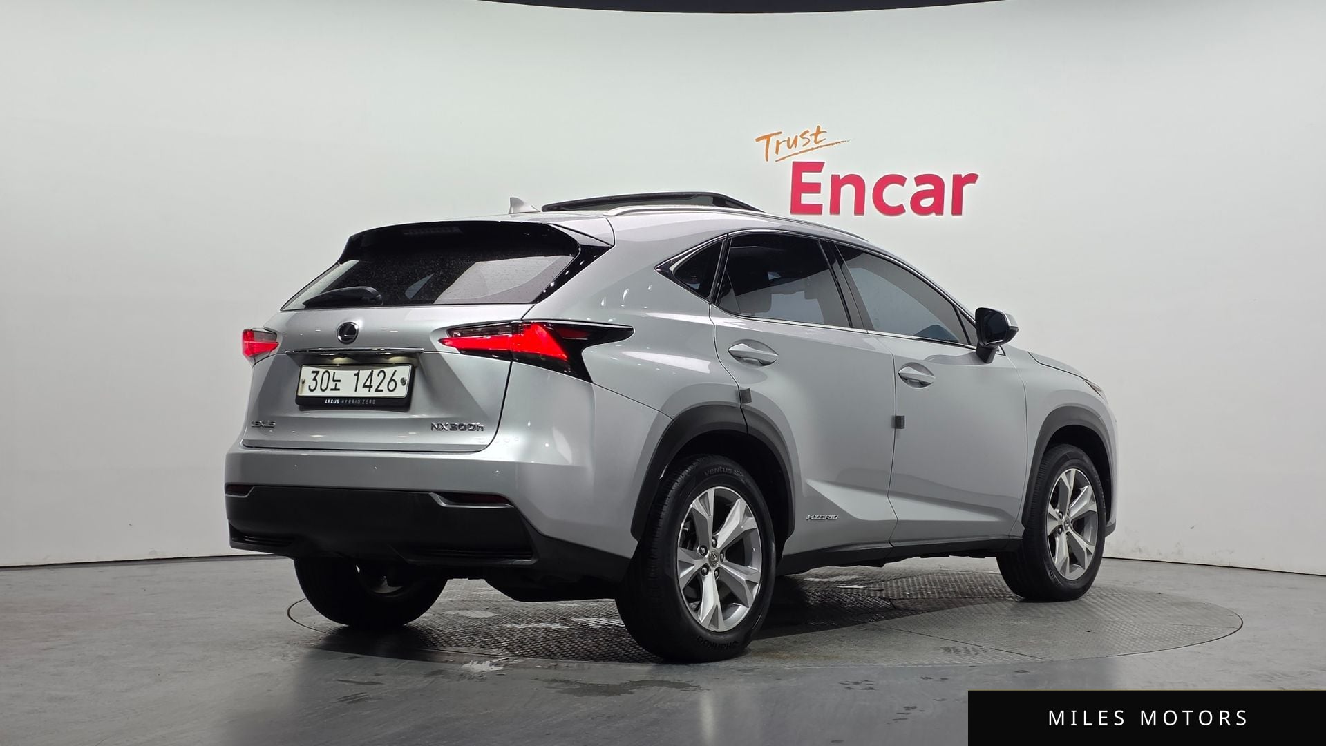 Лексус NX300h 2015 — миниатюра 2