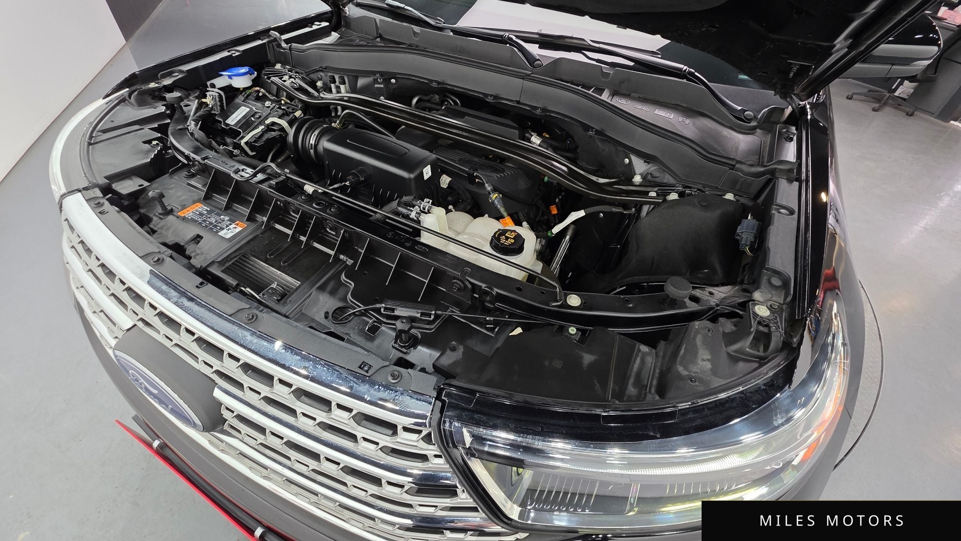 Ford Explorer 2020 — миниатюра 6