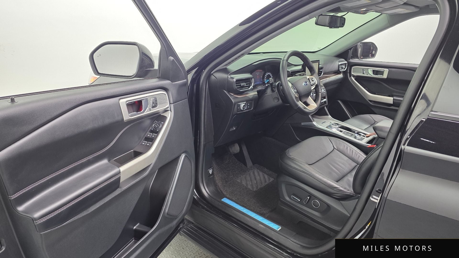 Ford Explorer 2020 — миниатюра 10
