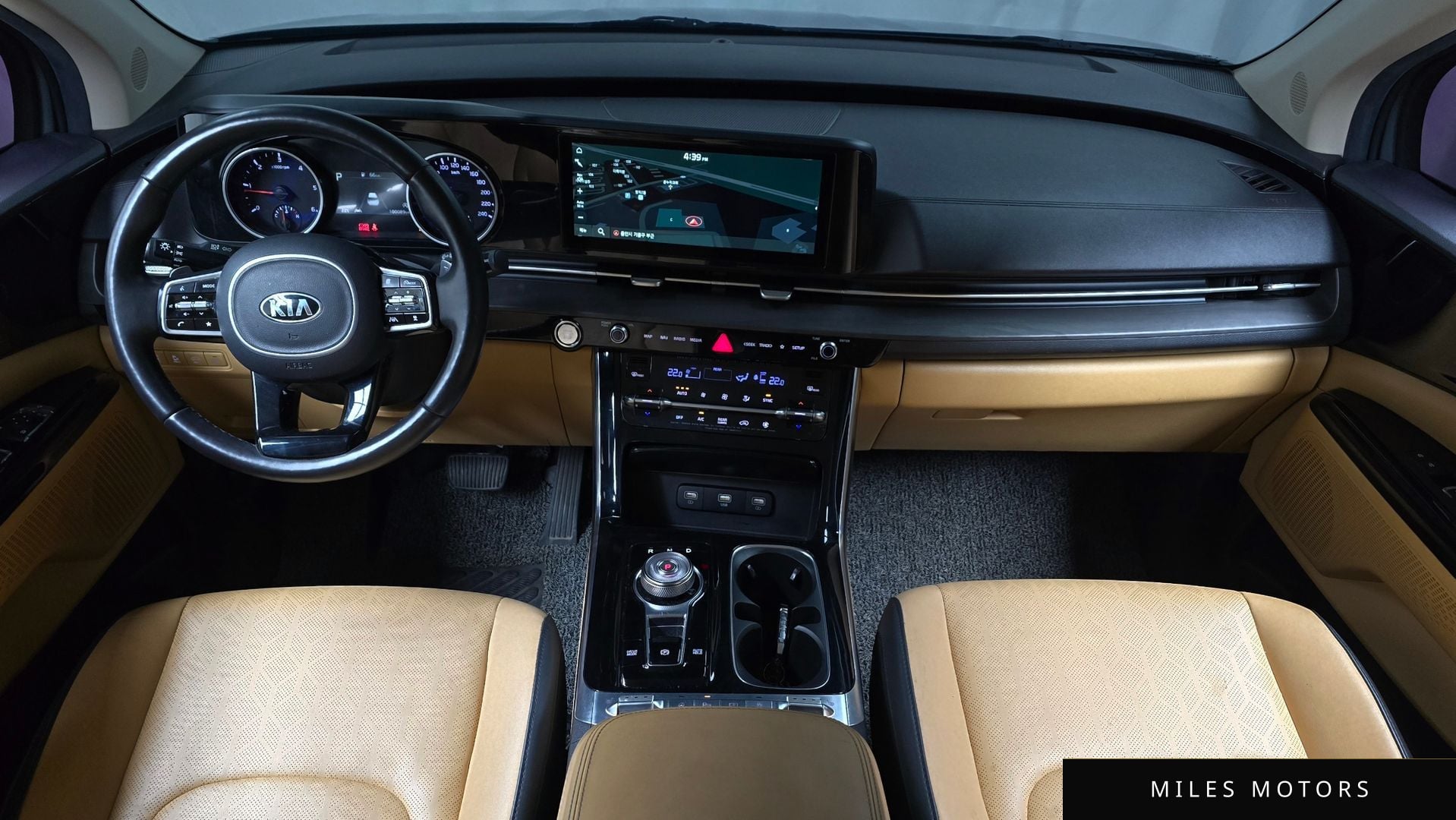 Kia Carnival 2021 — миниатюра 10