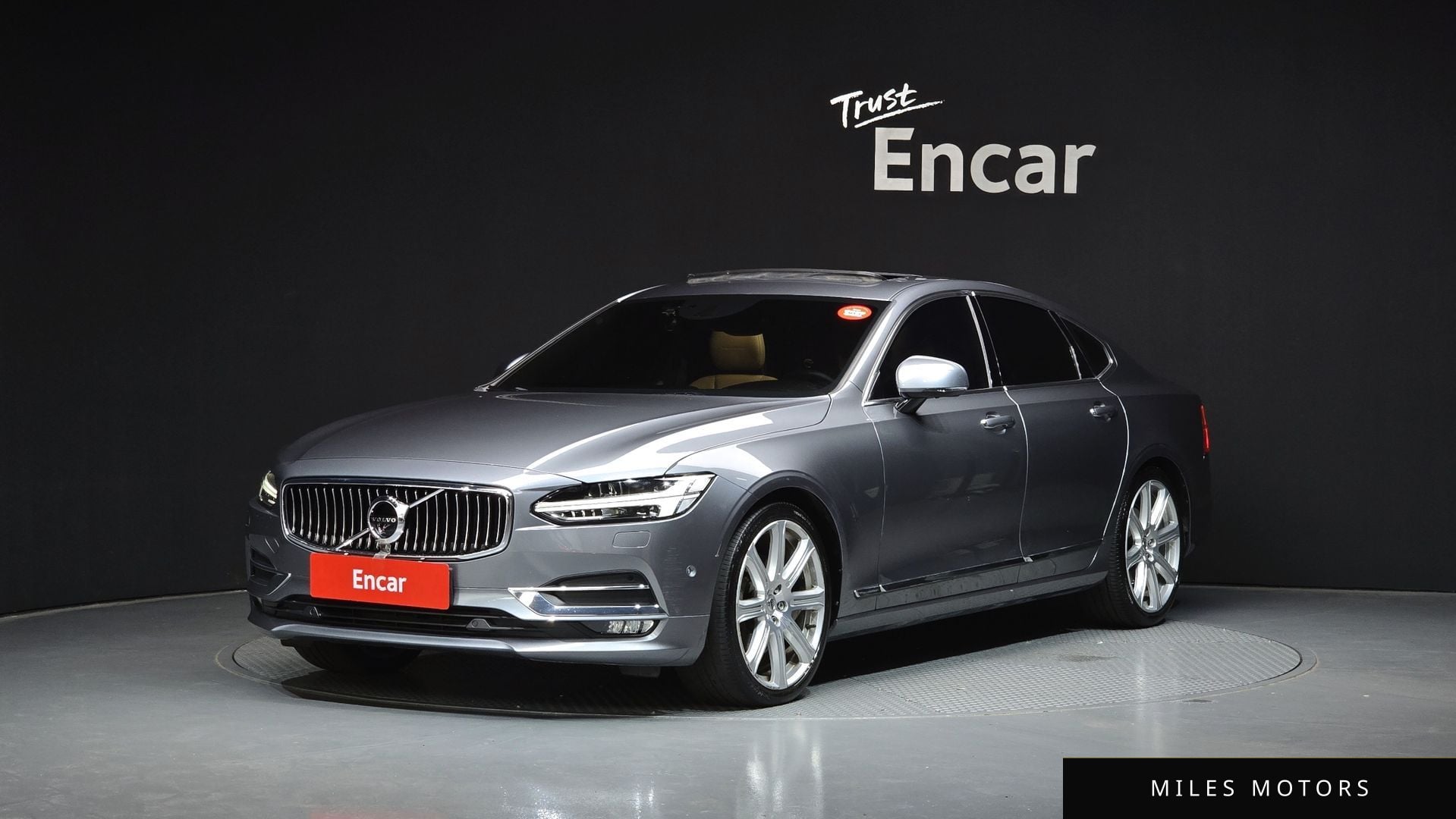 Volvo S90 2017 — фото 1 из 12