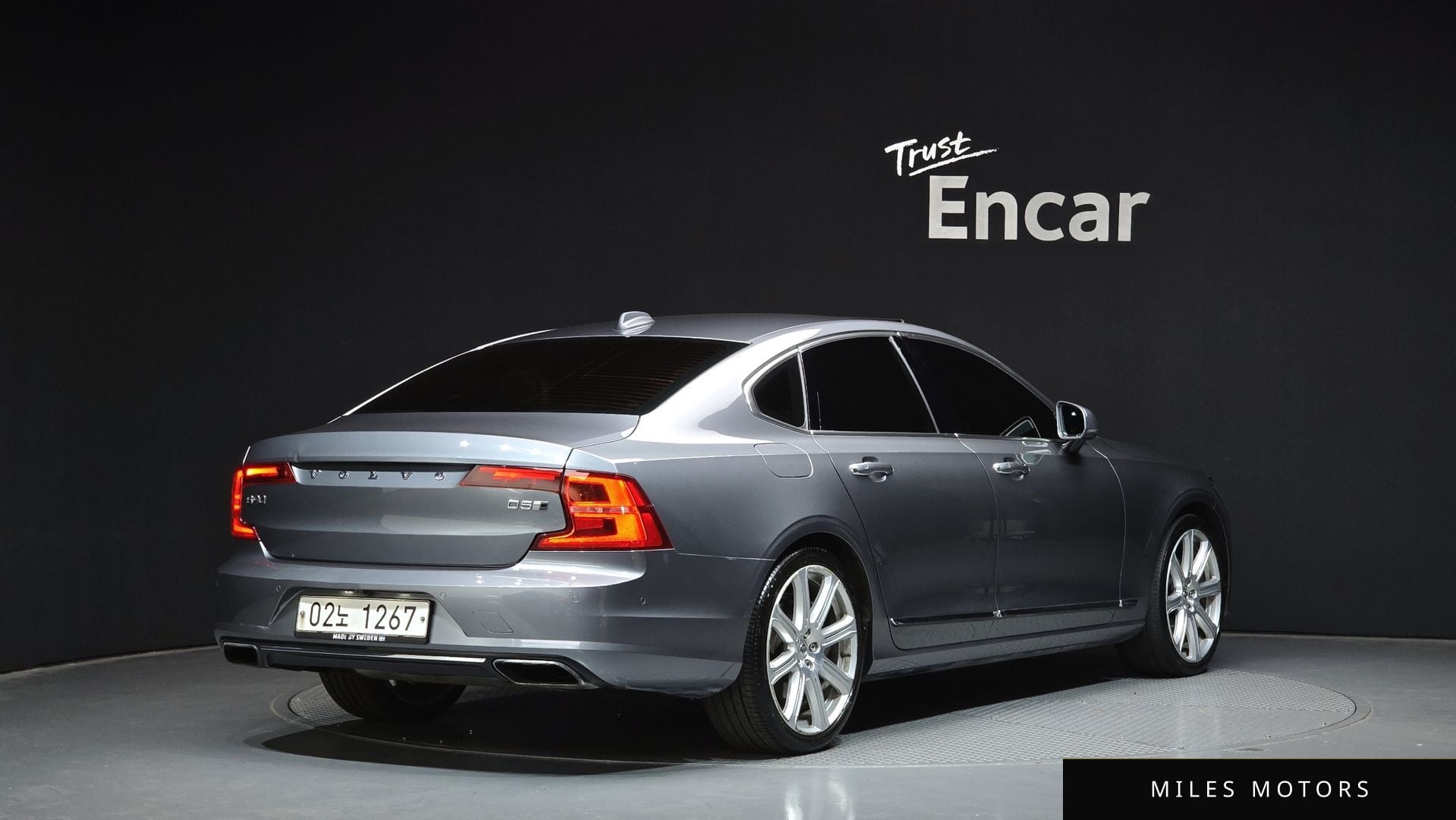 Volvo S90 2017 — миниатюра 2