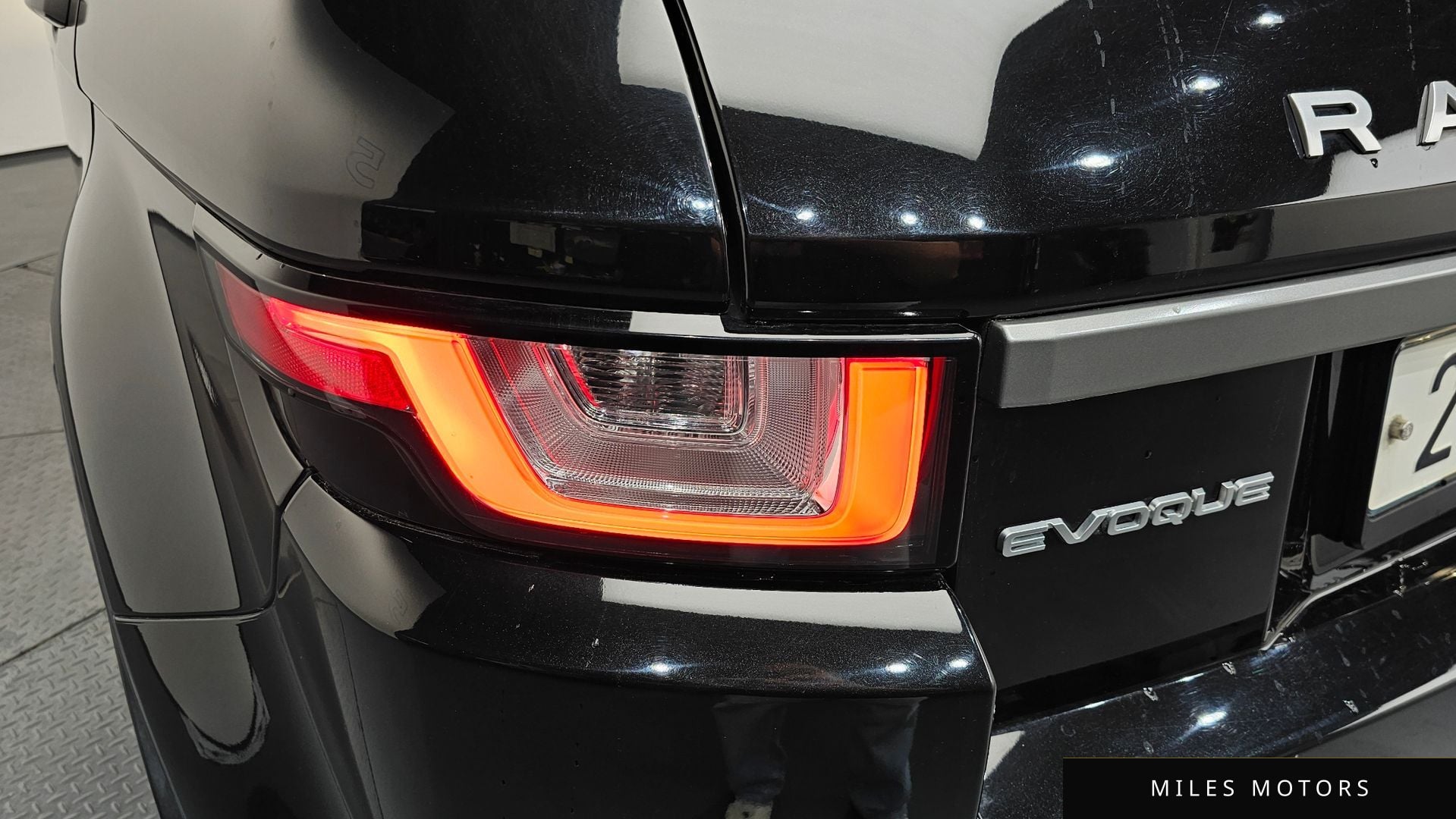 Land Rover Range Rover Evoque 2018 — миниатюра 9