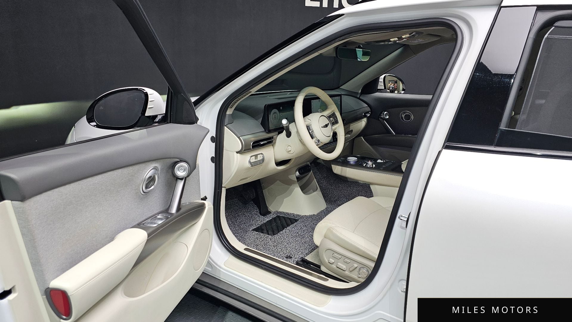 Genesis GV60 2022 — миниатюра 10