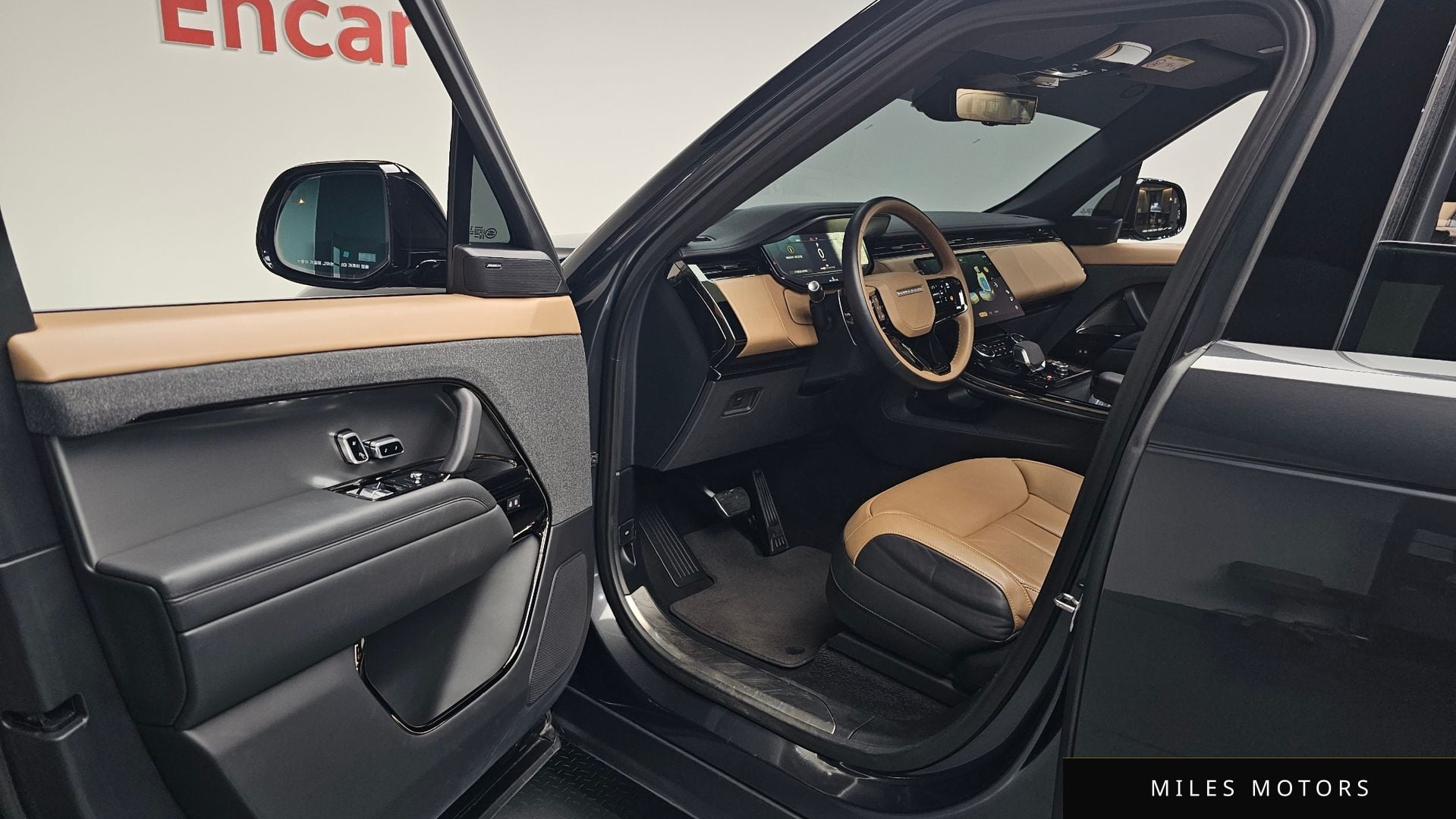 Land Rover Range Rover Sport 2023 — миниатюра 12
