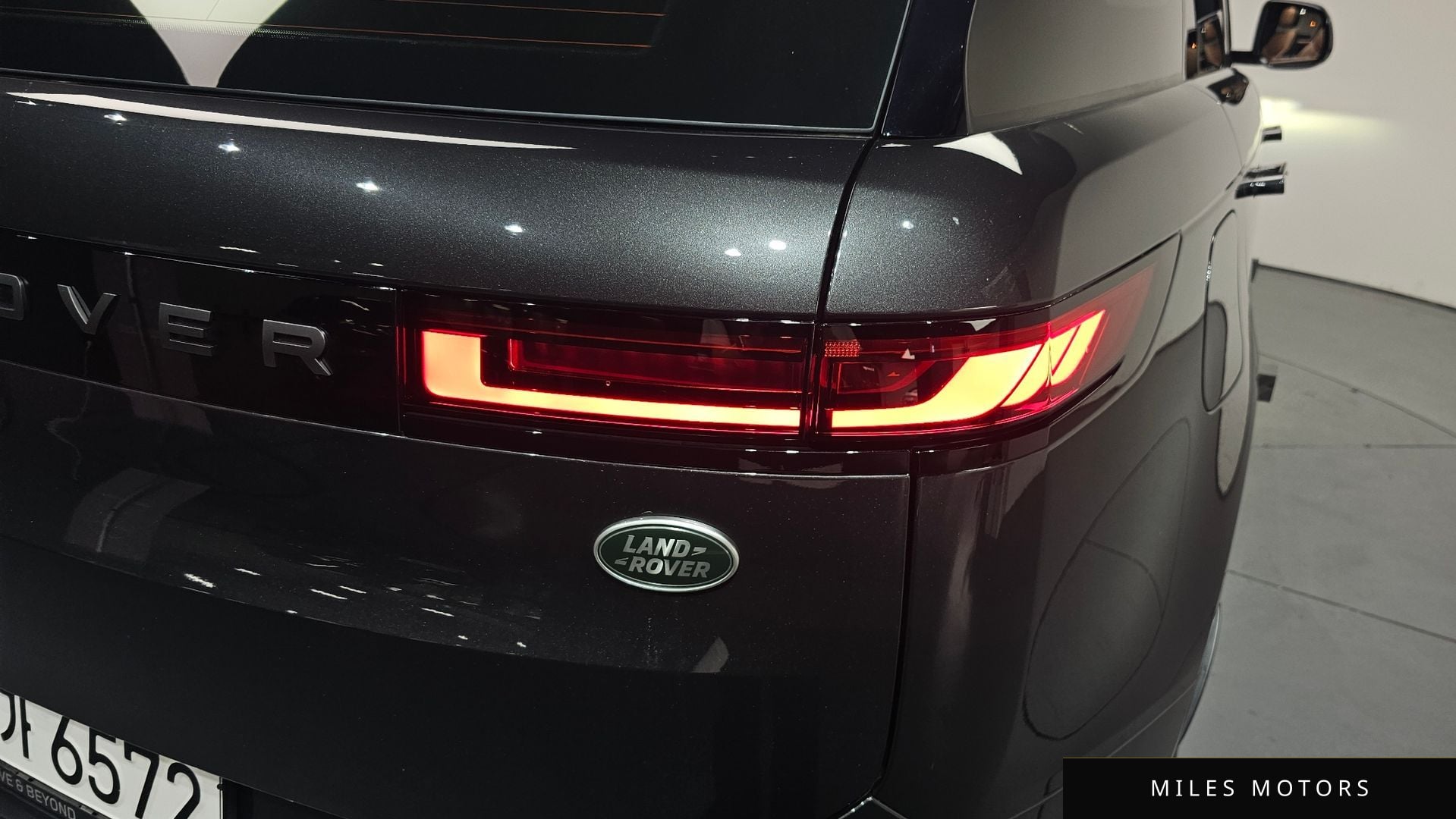 Land Rover Range Rover Sport 2023 — миниатюра 8