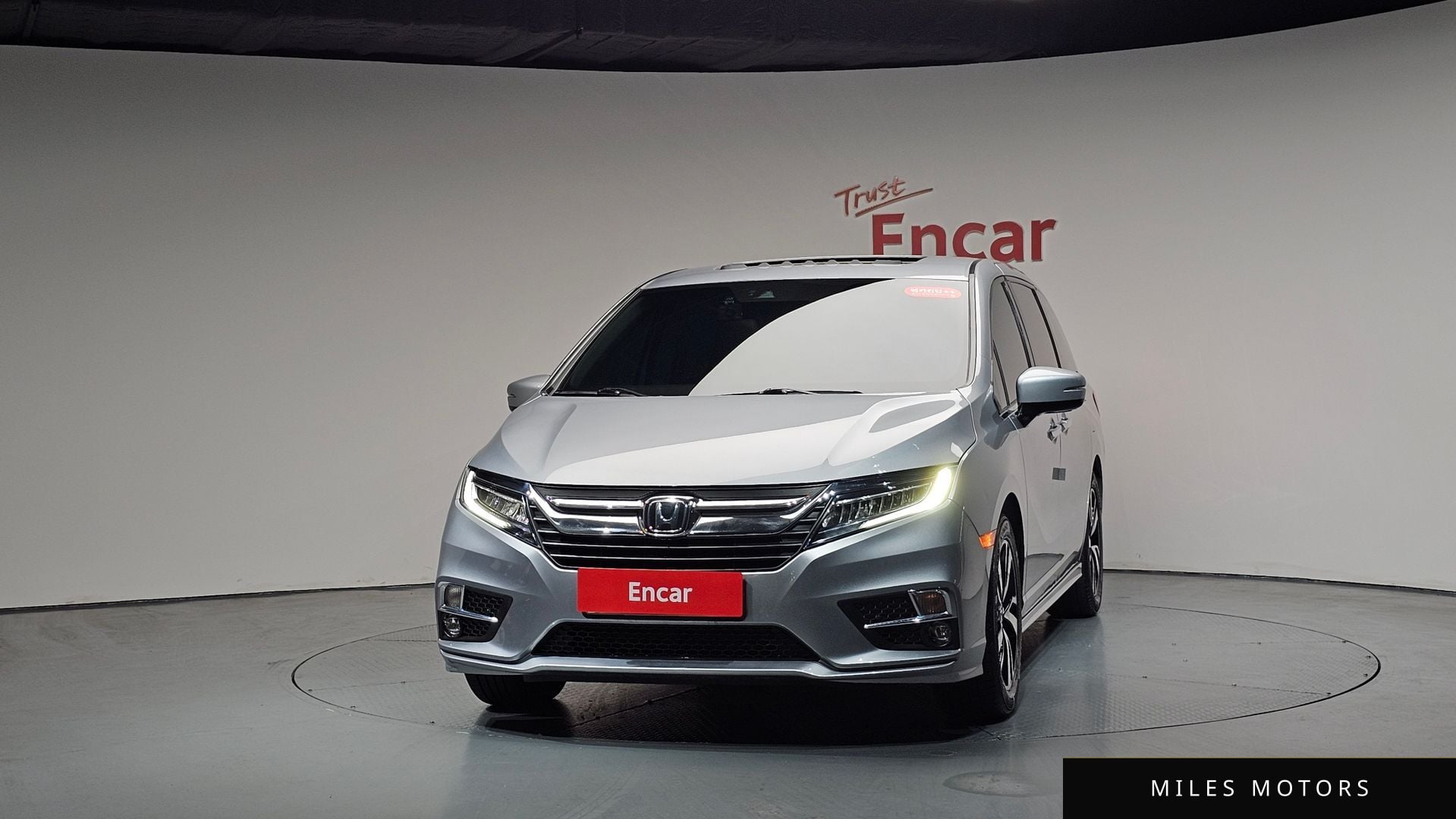 Honda Odyssey 2018 — миниатюра 2
