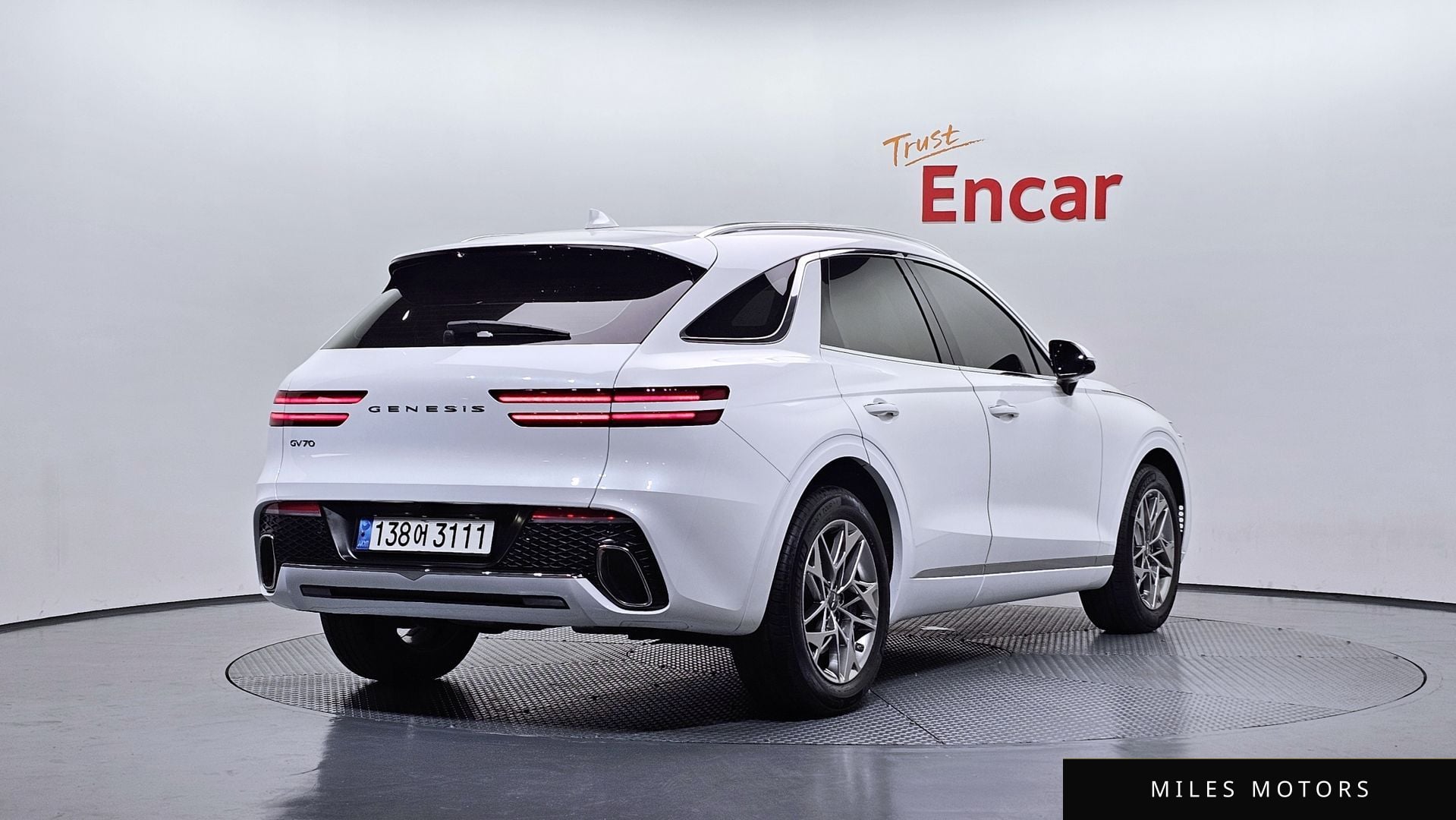 Genesis GV70 2023 — миниатюра 2