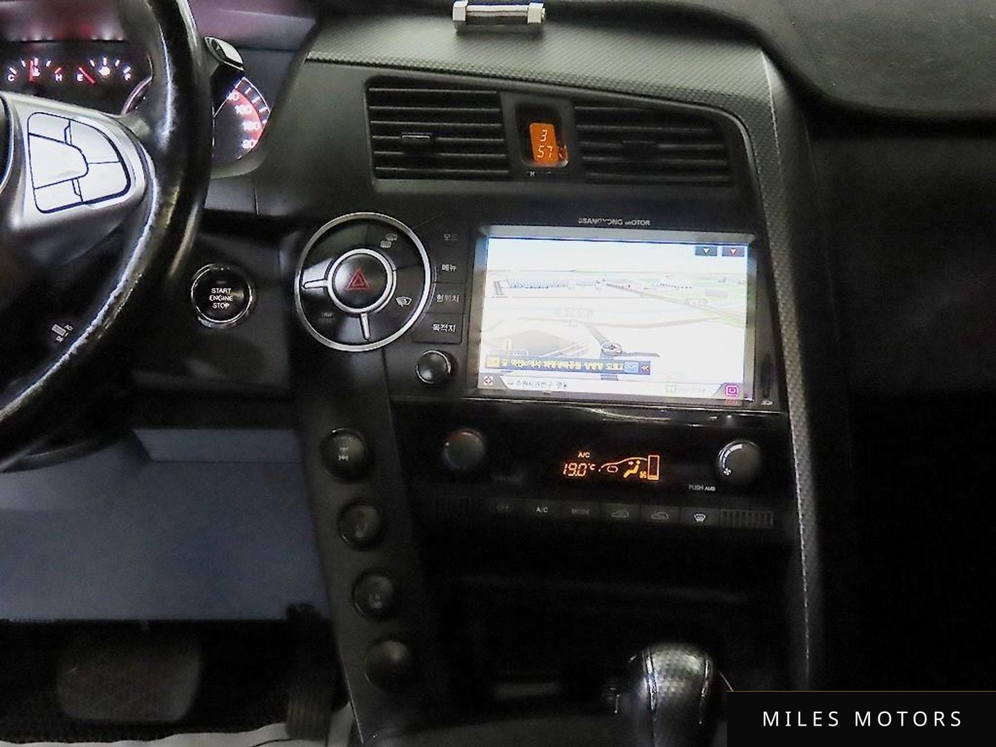 KG Mobility KORANDO 2015 — миниатюра 11