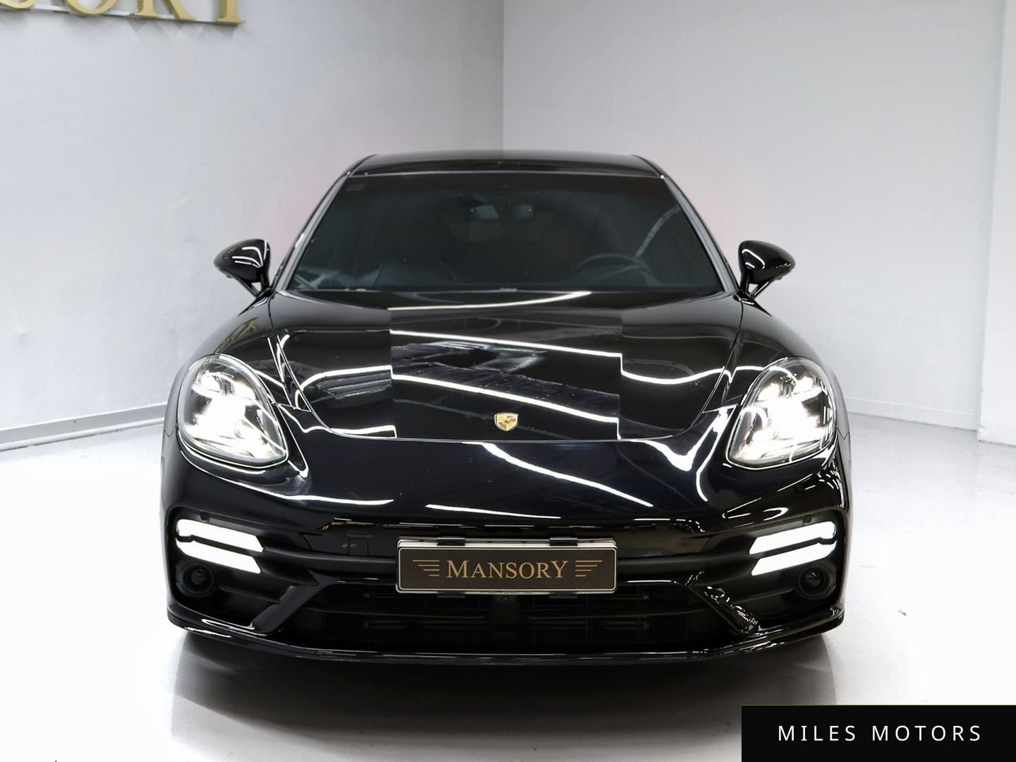 Porsche Panamera 2020 — миниатюра 3