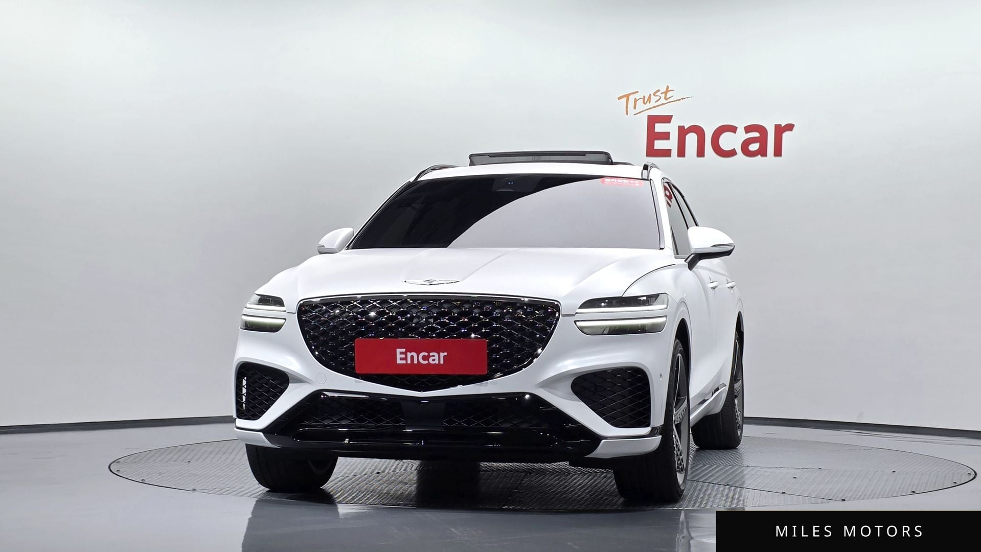 Genesis GV70 2024 — миниатюра 2