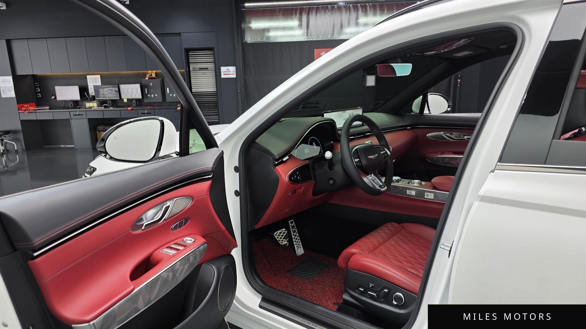 Genesis GV70 2024 — миниатюра 12