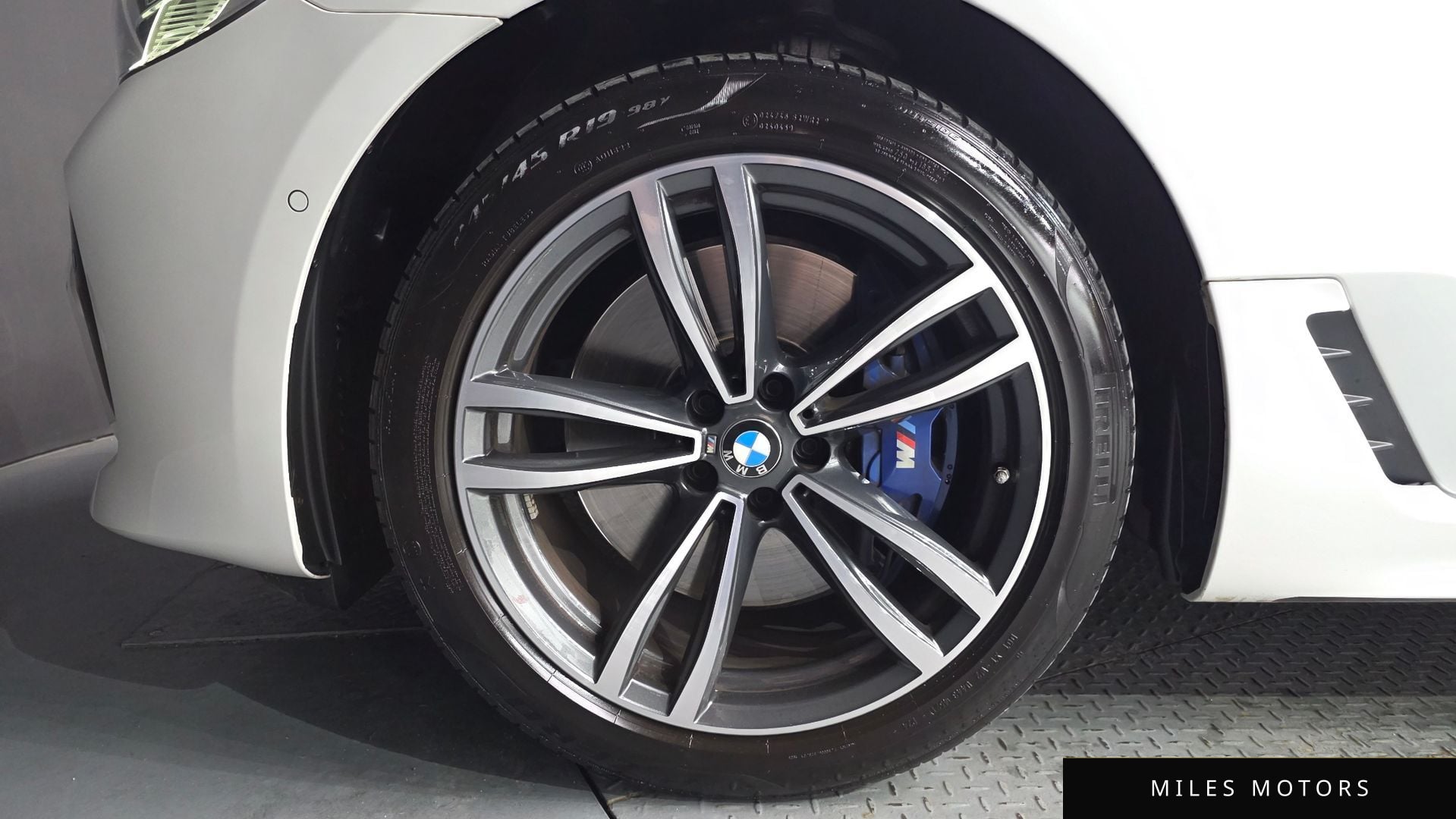 BMW 6 Series GT (G32) 2022 — миниатюра 5