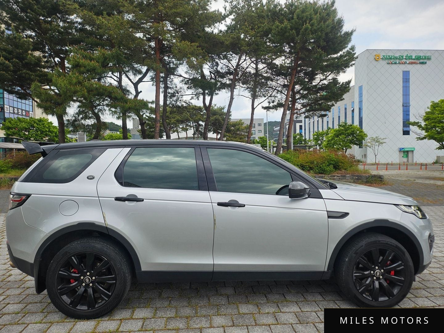 Land Rover Discovery Sport 2016 — миниатюра 5