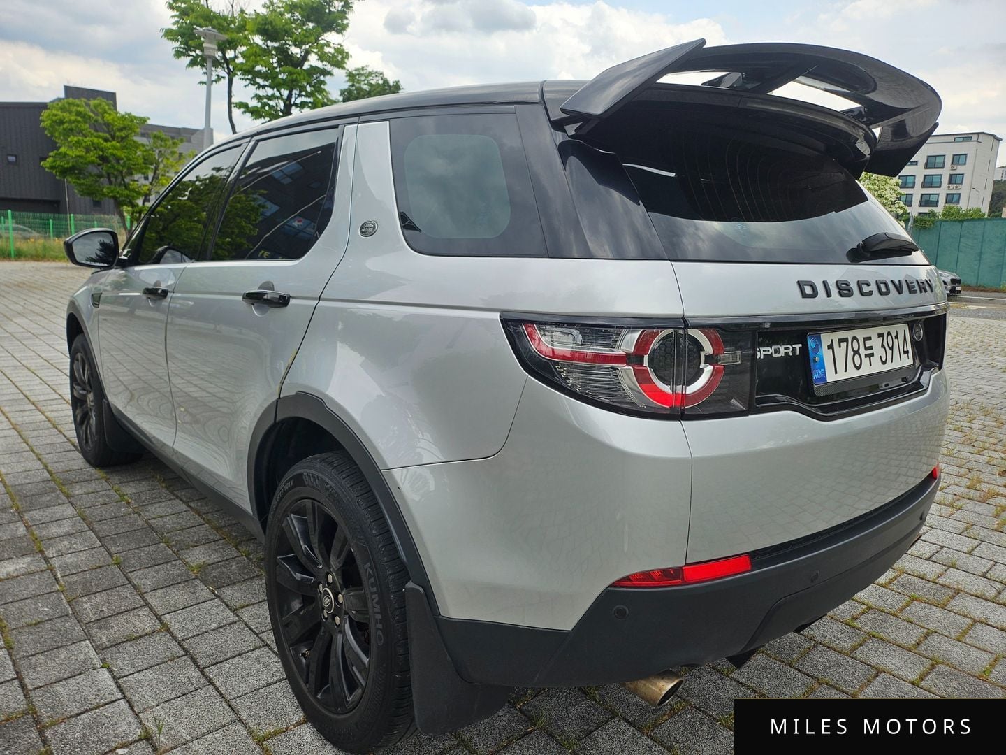 Land Rover Discovery Sport 2016 — миниатюра 8