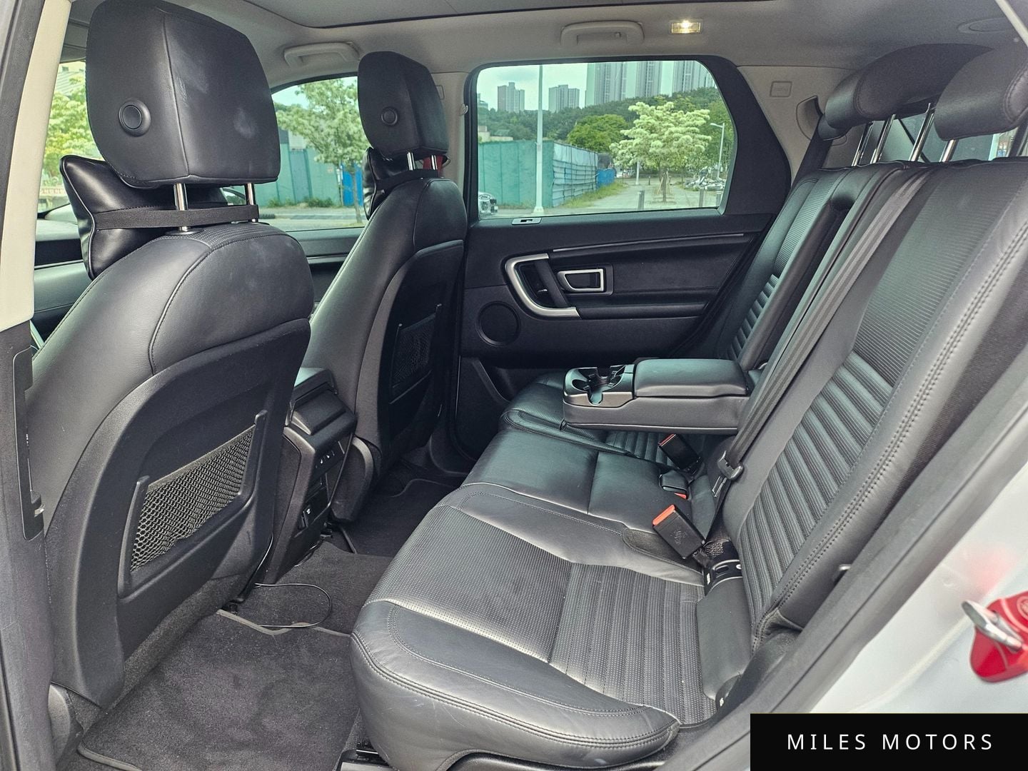 Land Rover Discovery Sport 2016 — миниатюра 10