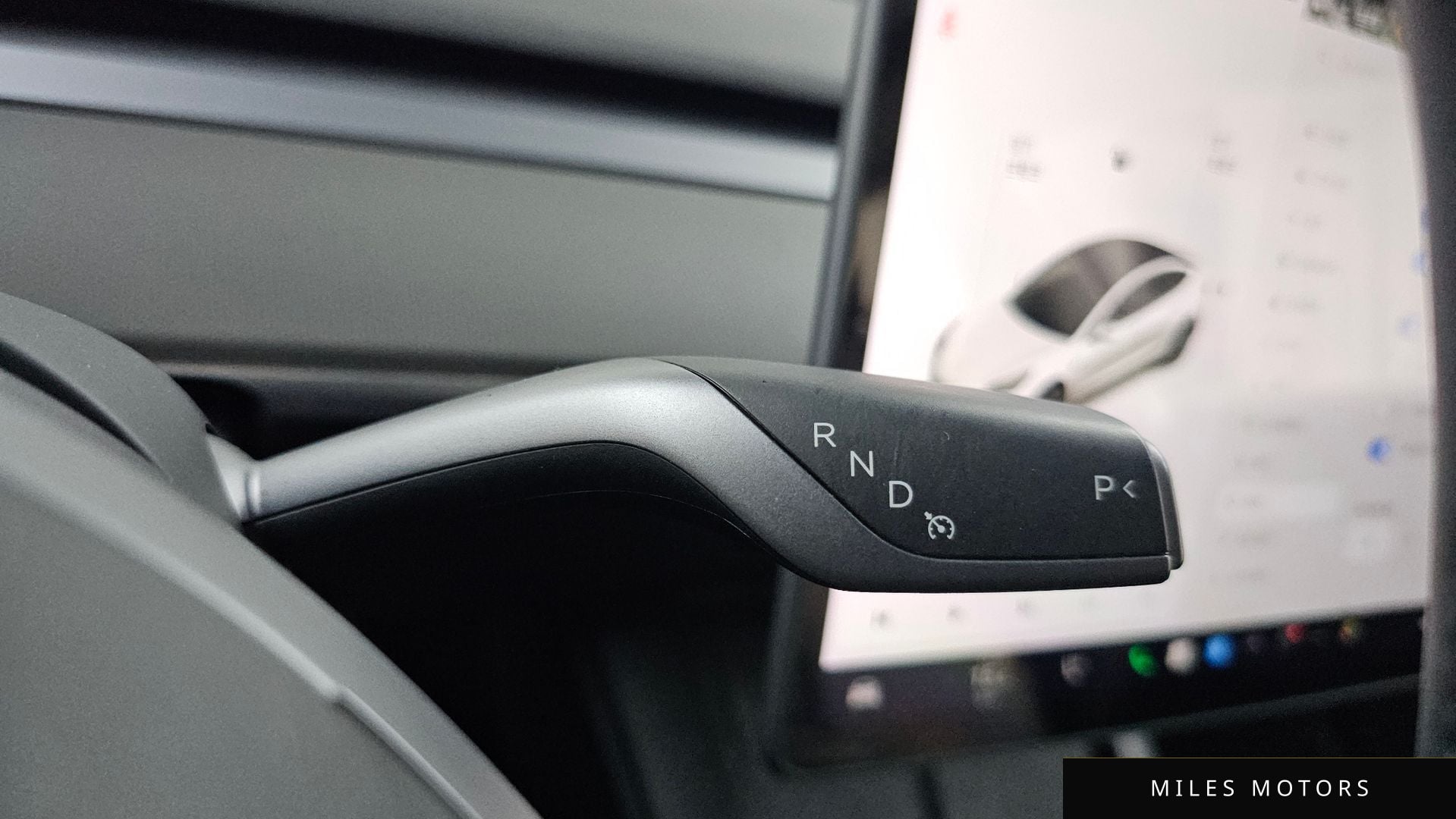 Tesla Model 3 2021 — миниатюра 12