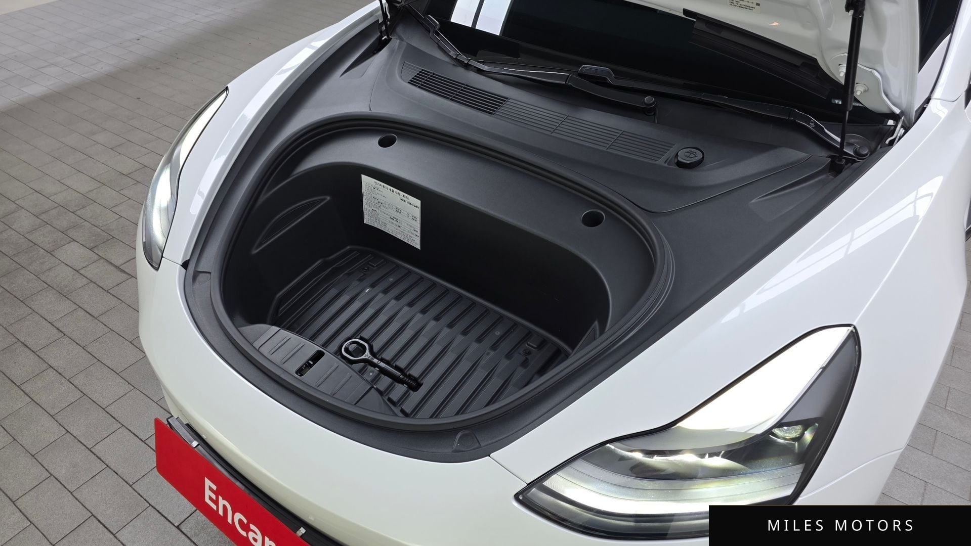 Tesla Model 3 2021 — миниатюра 6