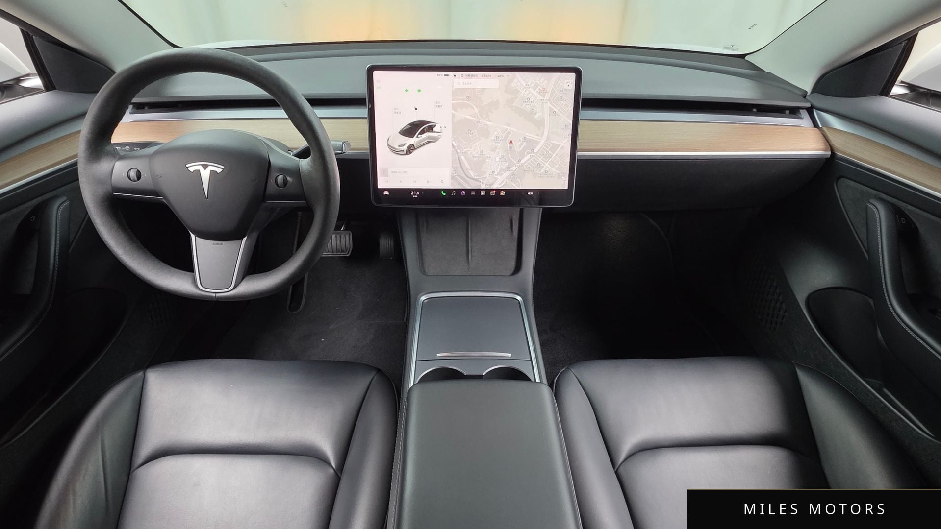 Tesla Model 3 2021 — миниатюра 10