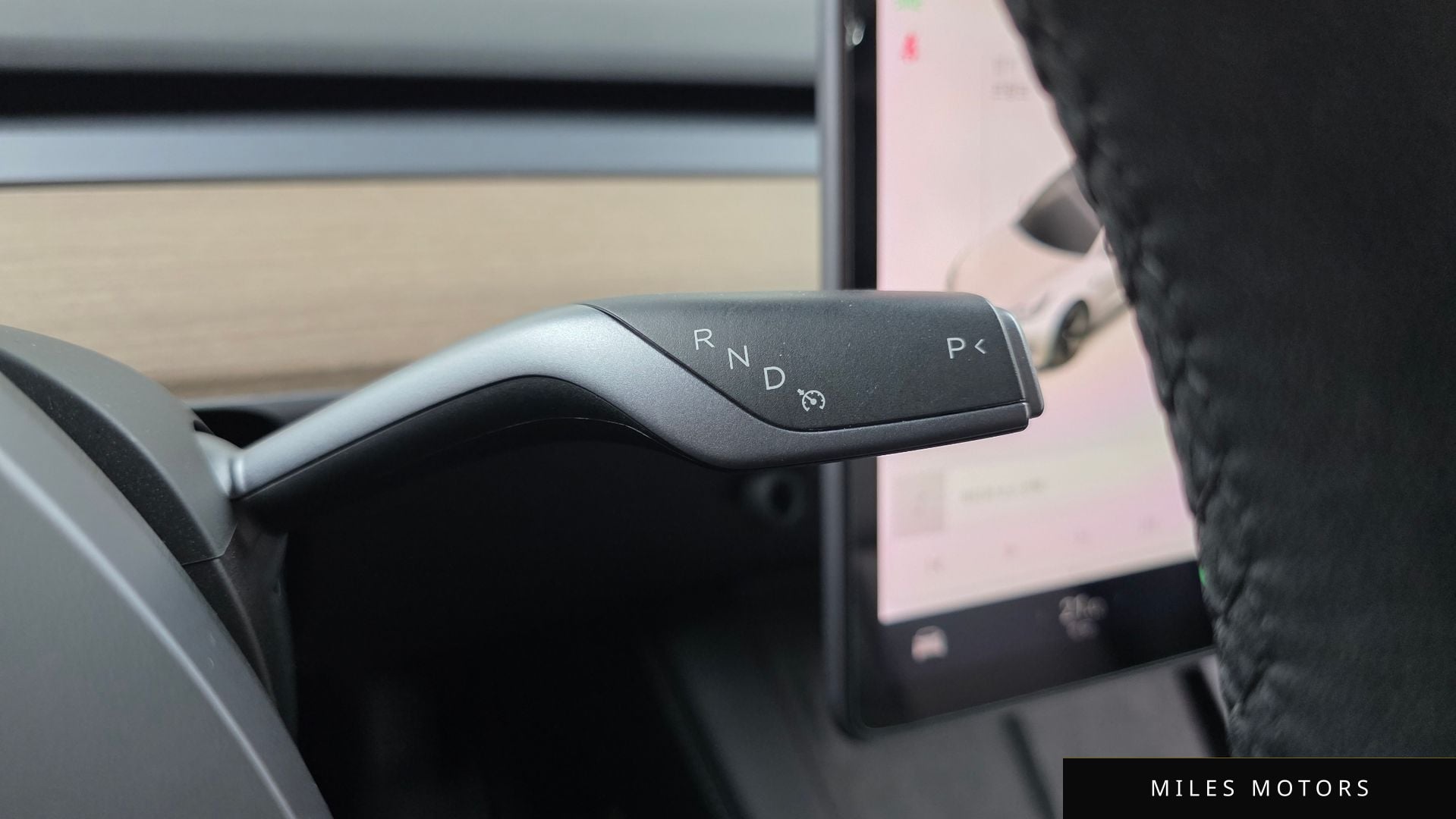 Tesla Model 3 2021 — миниатюра 12