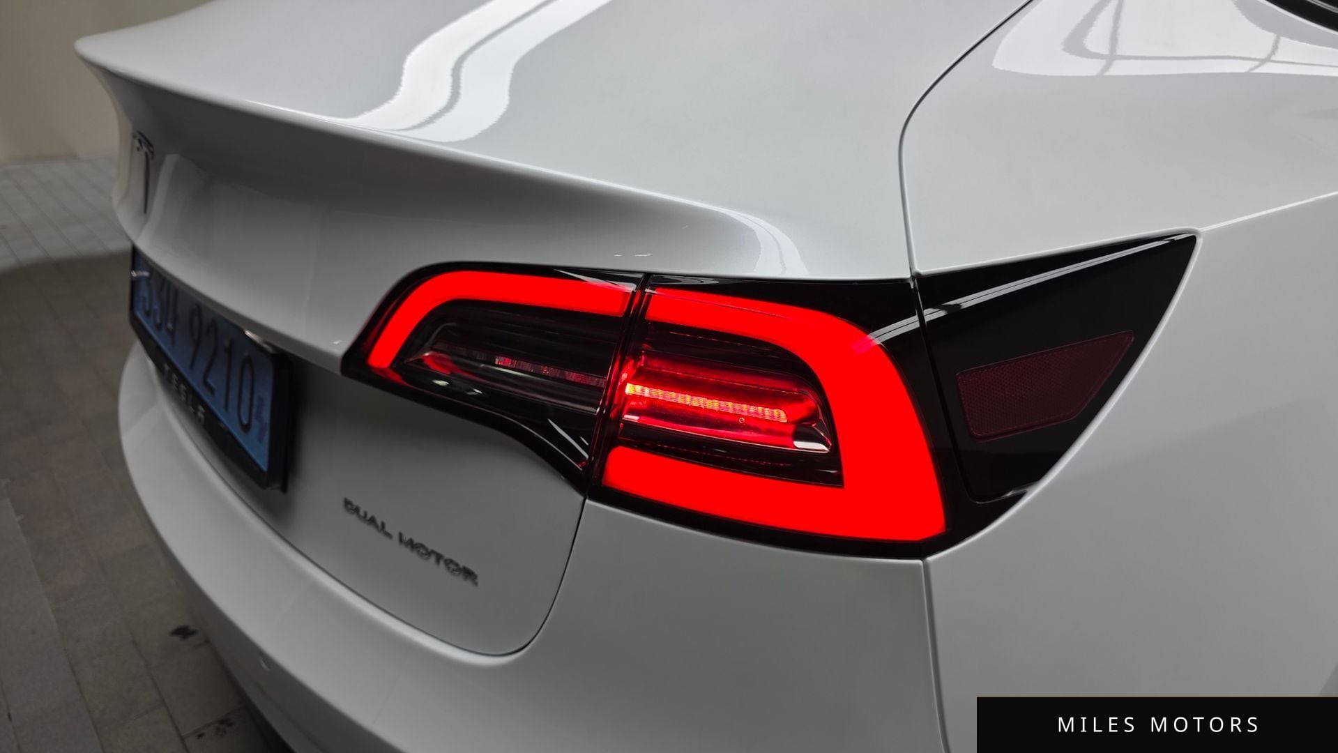 Tesla Model 3 2021 — миниатюра 9