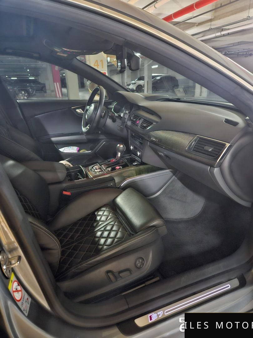 Audi S7 2014 — миниатюра 8