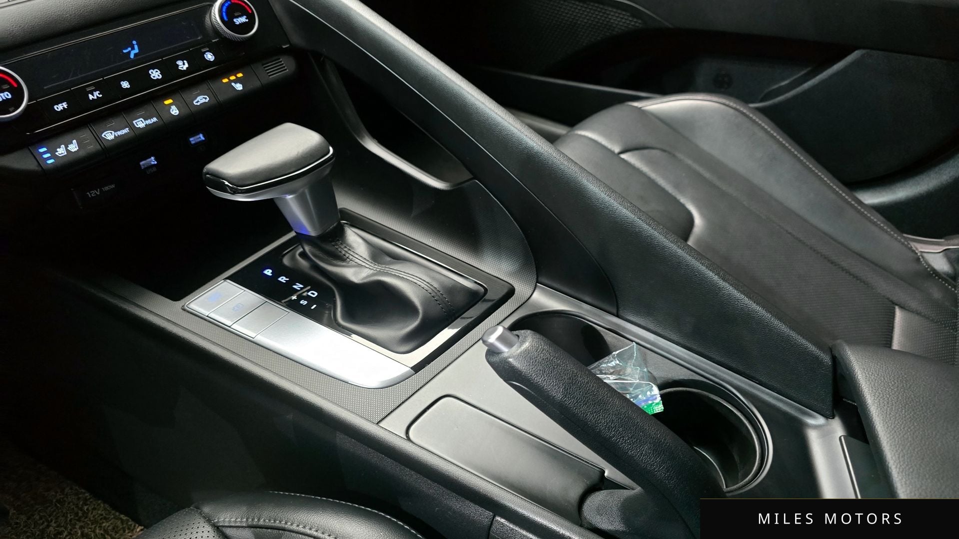 Hyundai AVANTE 2021 — миниатюра 12