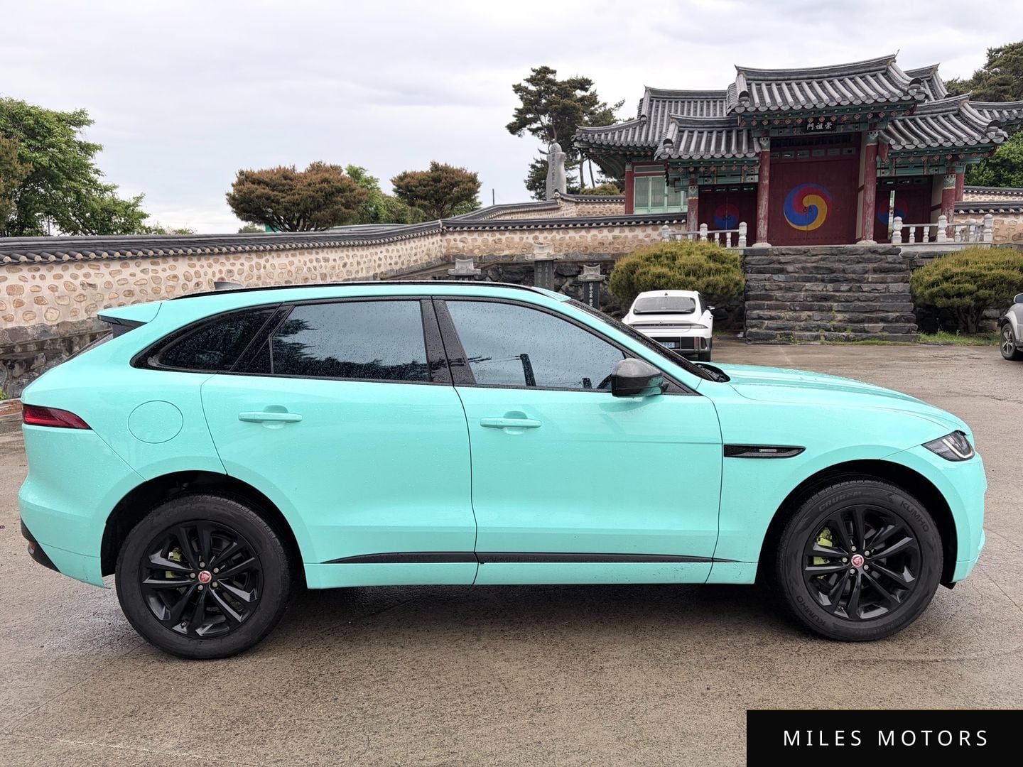 Jaguar F-PACE 2019 — миниатюра 6