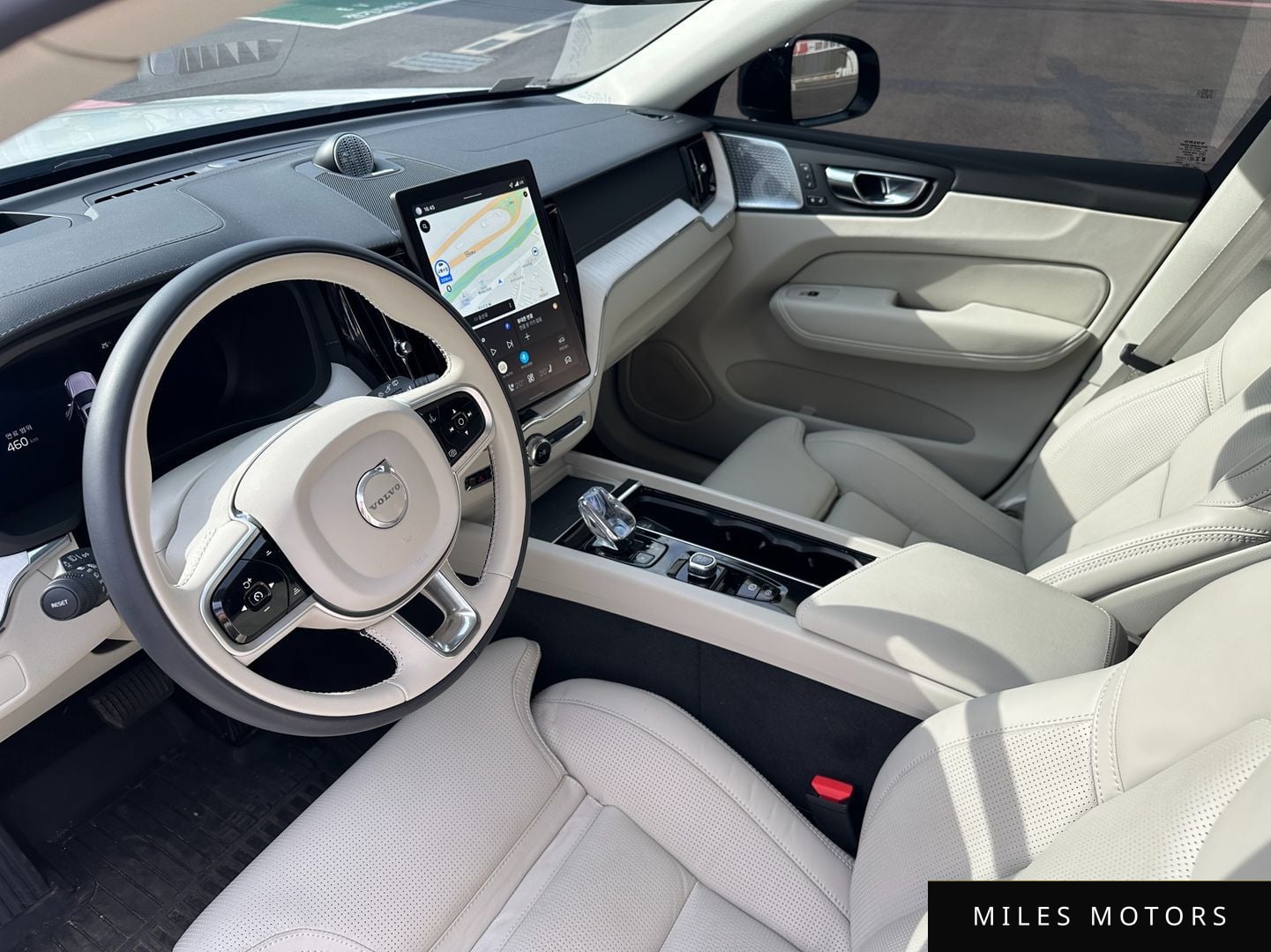 Volvo XC60 2026 — миниатюра 9