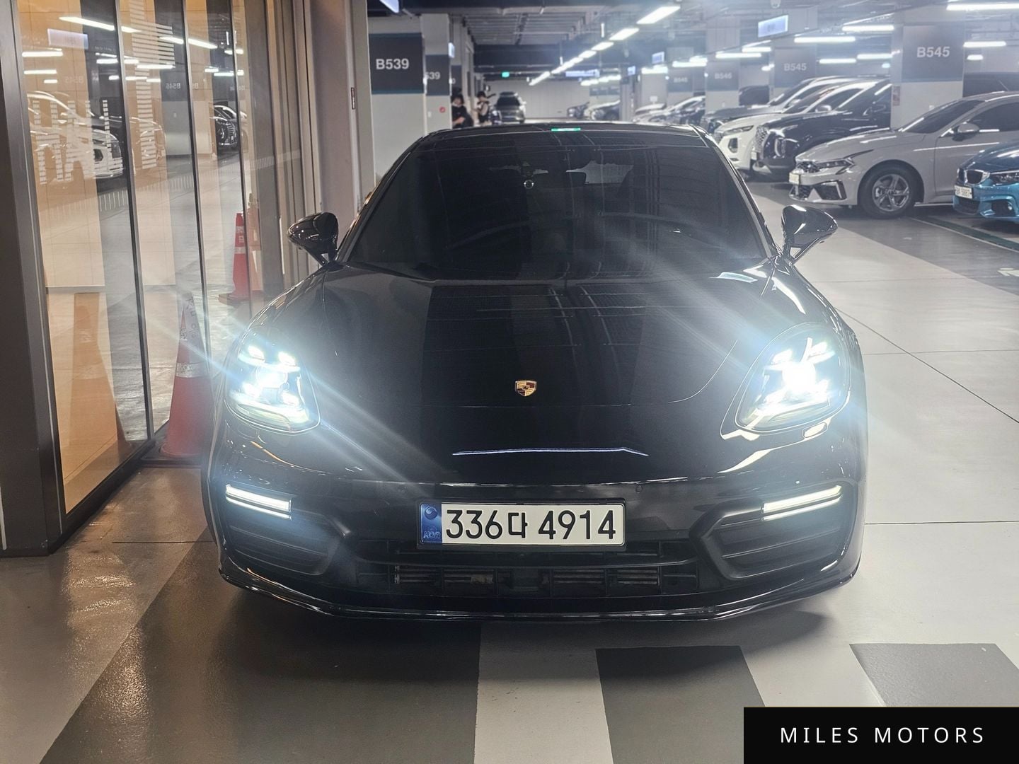 Porsche Panamera 2018 — миниатюра 3