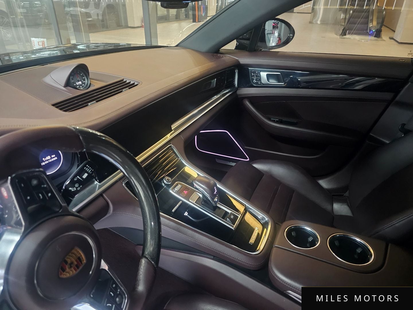 Porsche Panamera 2018 — миниатюра 11