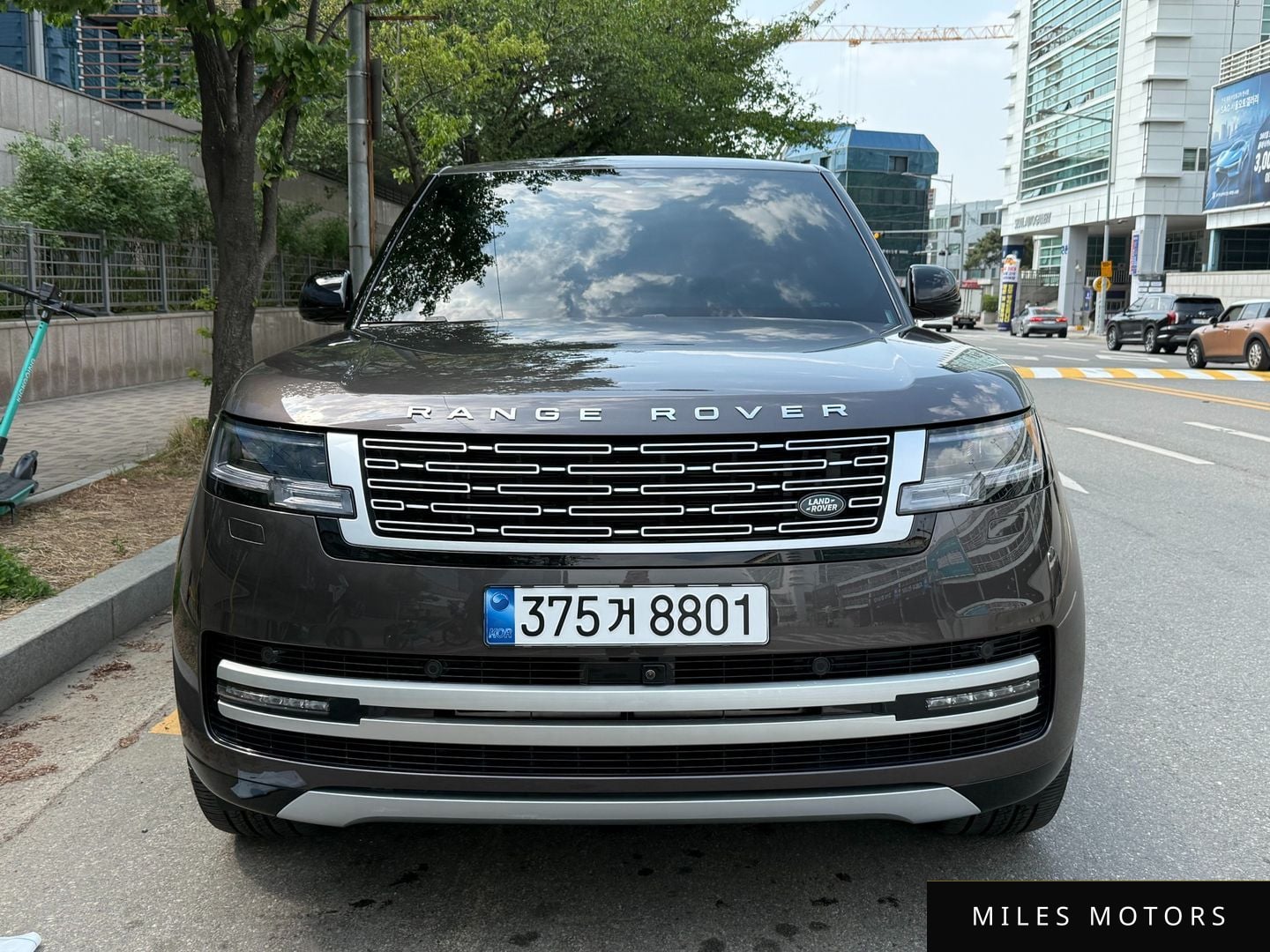 Land Rover Range Rover 2024 — миниатюра 3