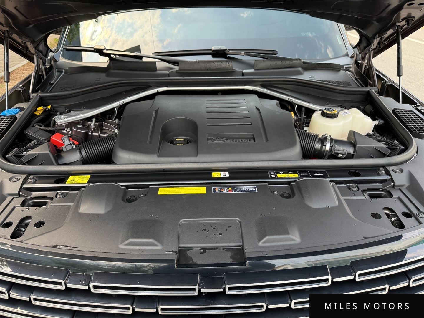 Land Rover Range Rover 2024 — миниатюра 5