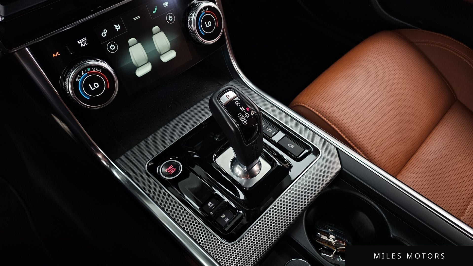 Jaguar XE 2020 — миниатюра 12