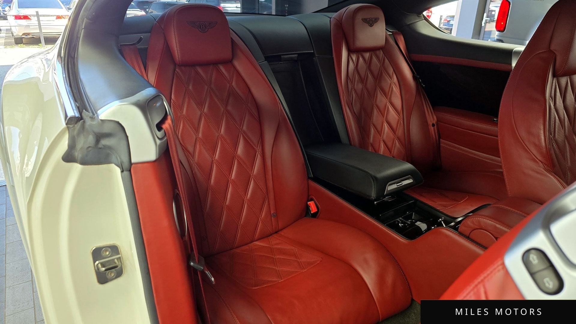 Bentley Continental GT 2013 — миниатюра 11