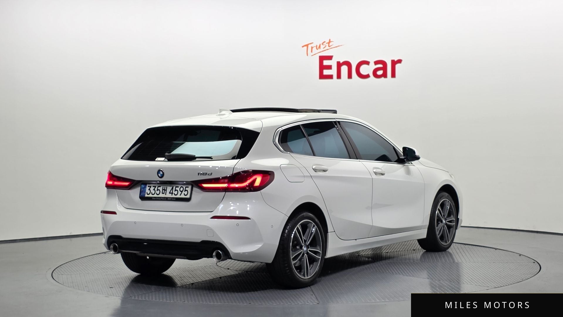 BMW 1 Series (F40) 2021 — миниатюра 2