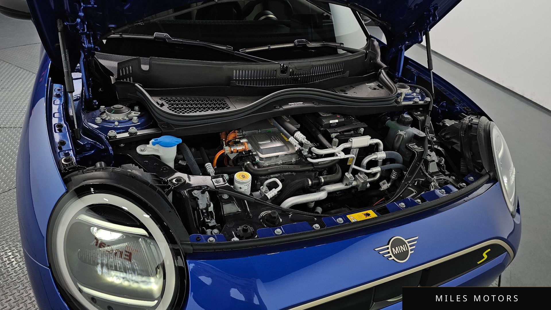 MINI Cooper 2024 — миниатюра 6