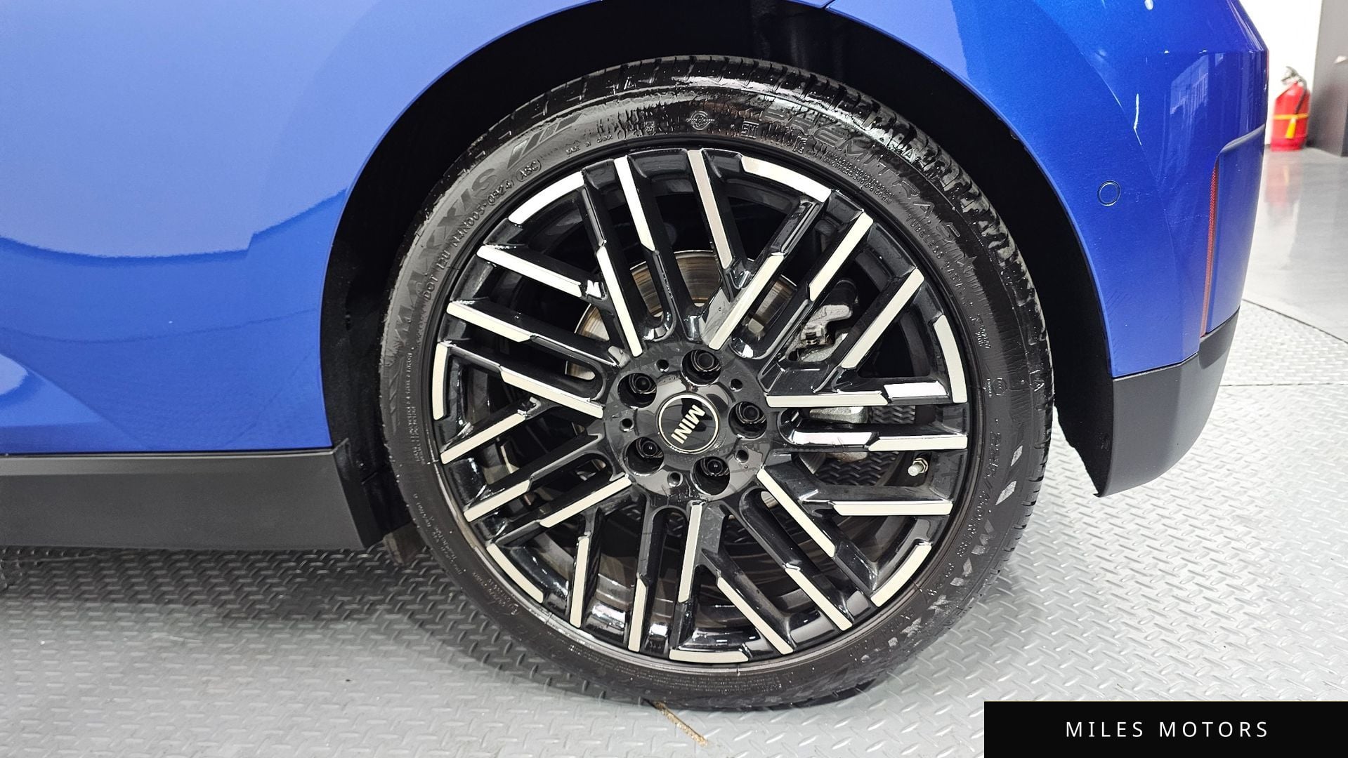 MINI Cooper 2024 — миниатюра 7