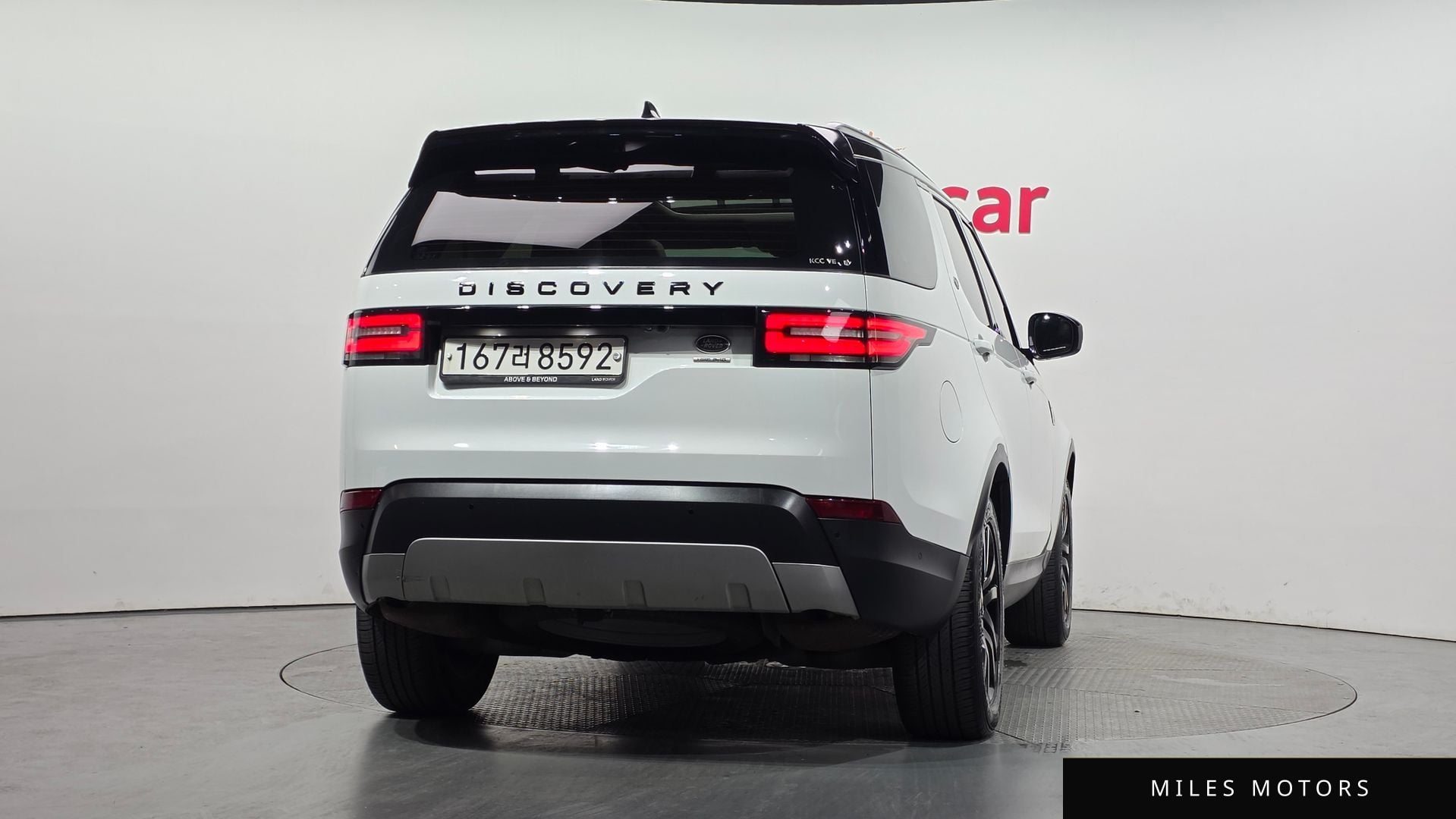 Land Rover Discovery 2019 — миниатюра 4