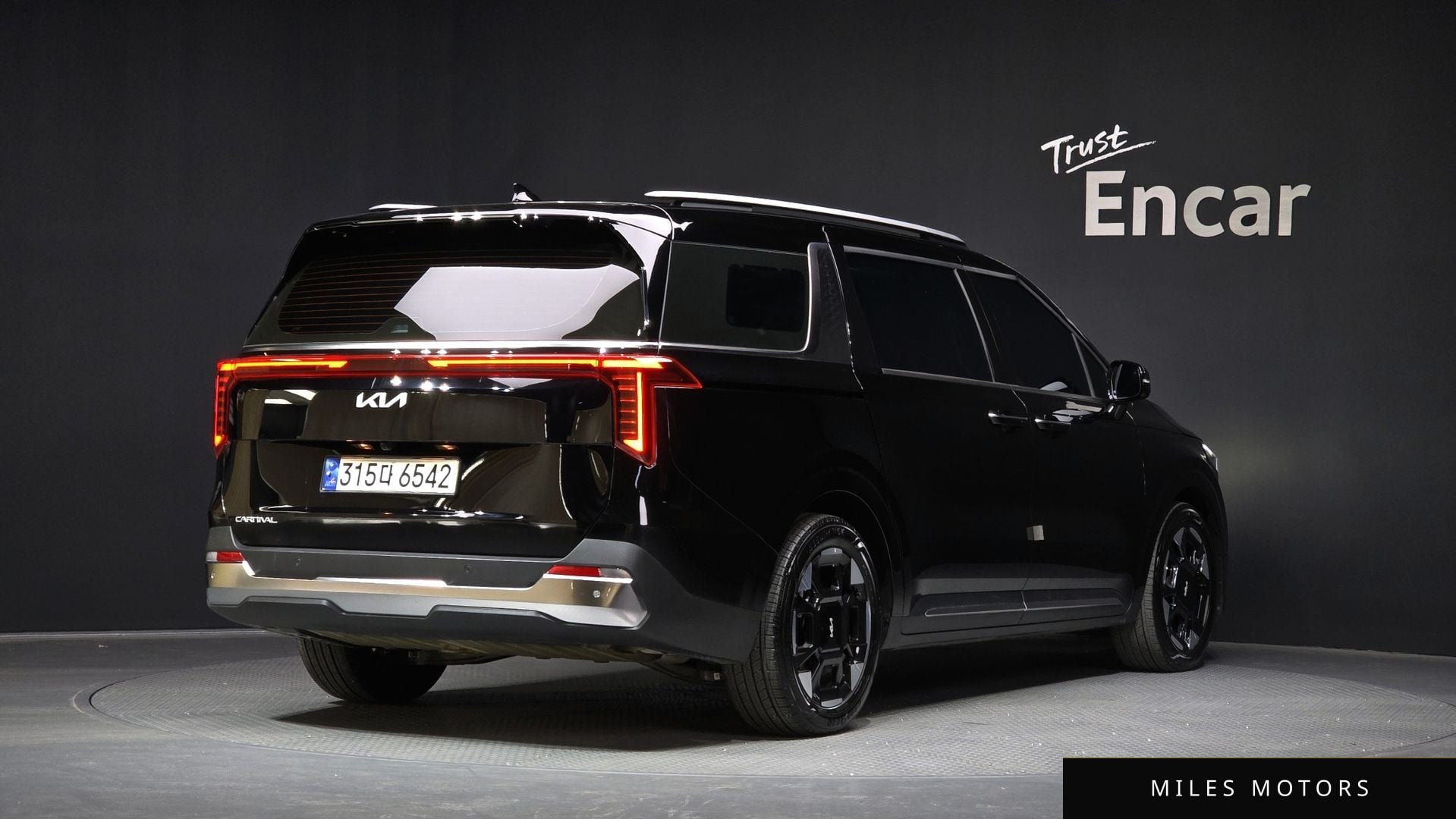Kia Canival 2025 — миниатюра 2