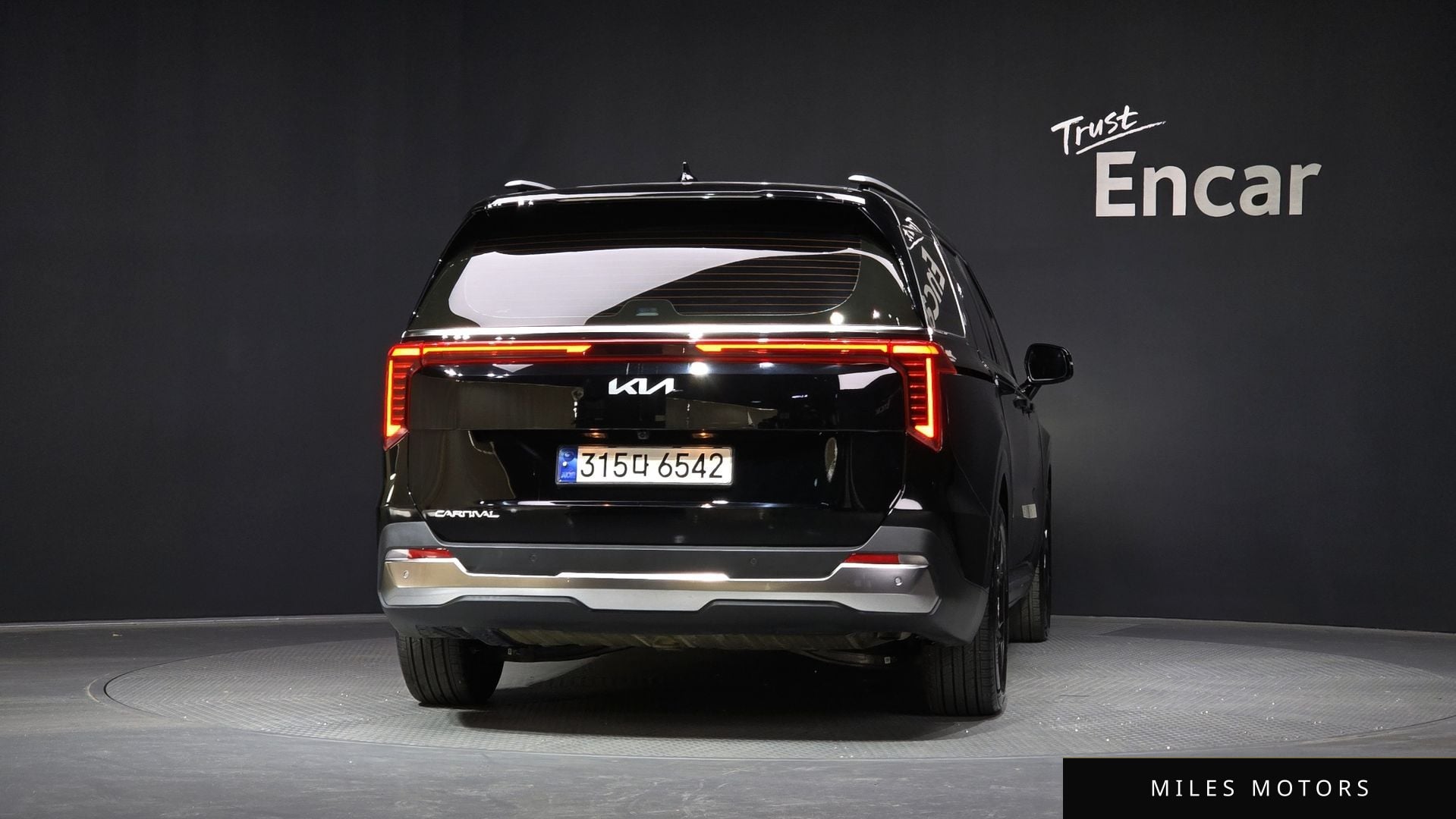 Kia Canival 2025 — миниатюра 4