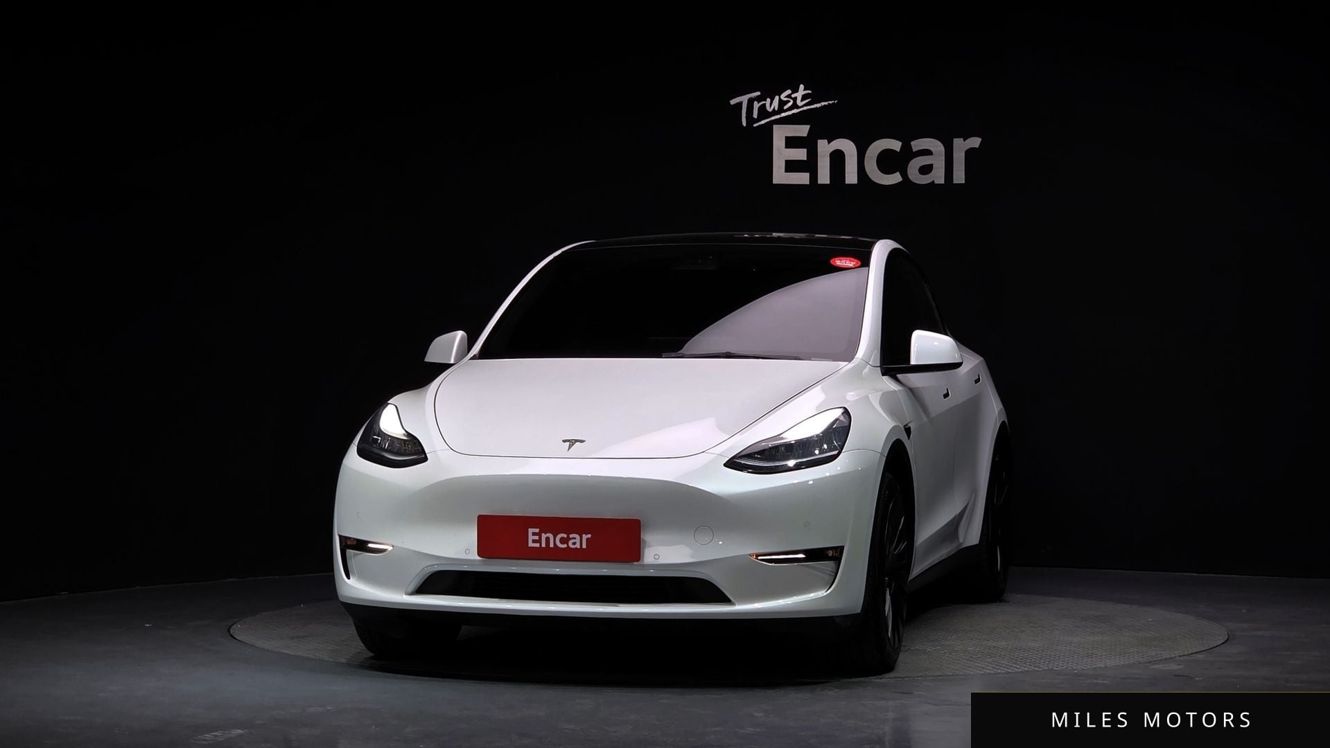 Tesla Model Y 2021 — миниатюра 3