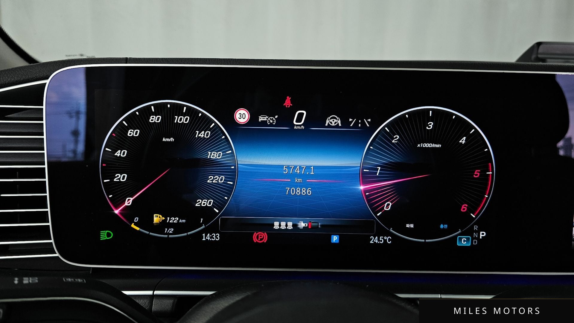 Mercedes-Benz GLE-Class W167 2024 — миниатюра 11